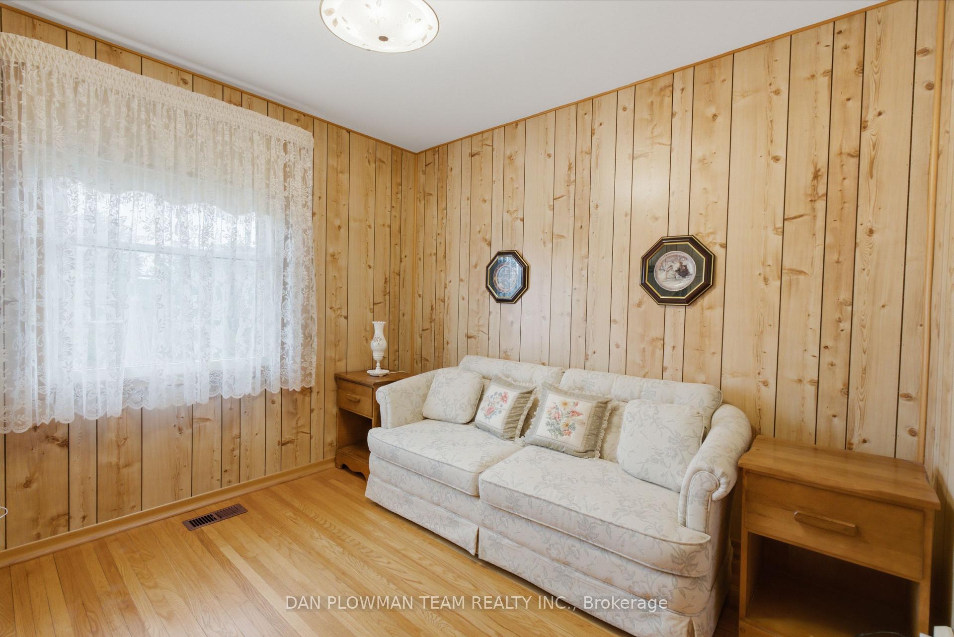 Photo 17 of 1401 Tremblay Street, Oshawa, Lakeview — HOMEH