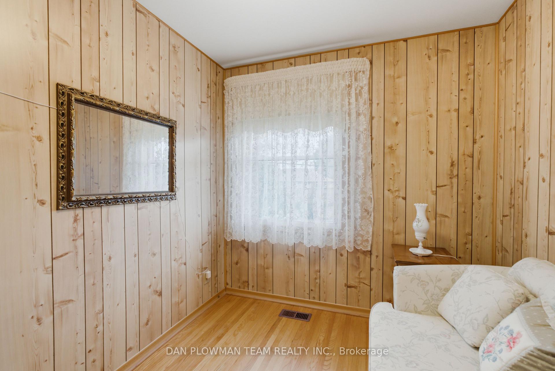 Photo 18 of 1401 Tremblay Street, Oshawa, Lakeview — HOMEH