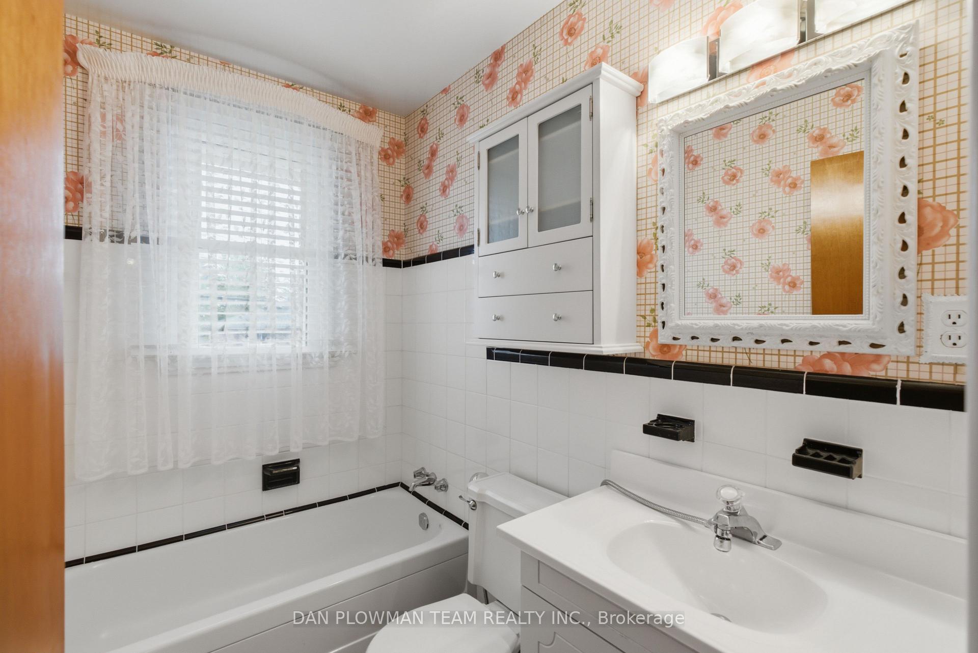 Photo 25 of 1401 Tremblay Street, Oshawa, Lakeview — HOMEH