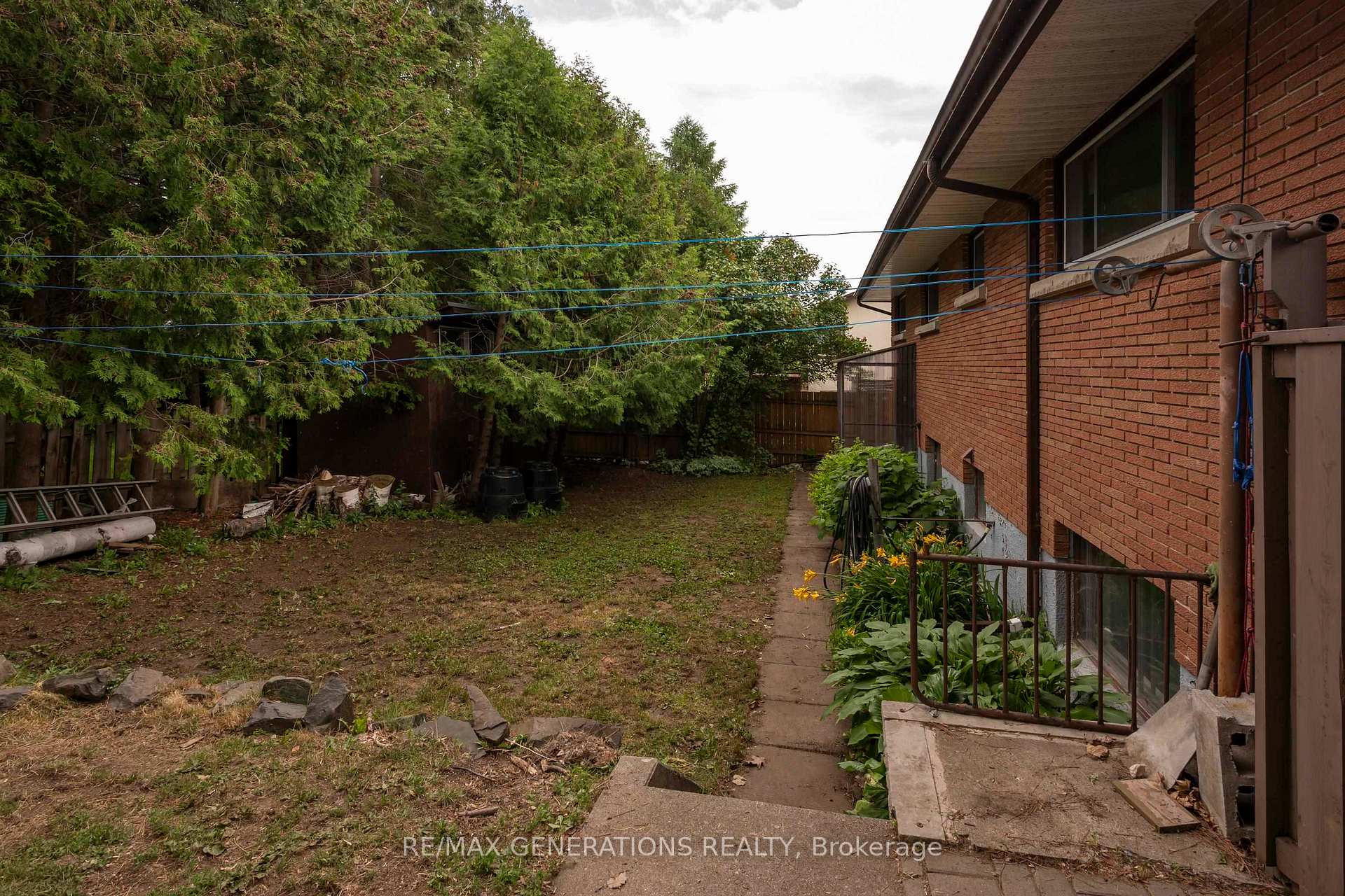 Photo 6 of 238 Nelson Street, Thunder Bay, Court / Cumberland — HOMEH