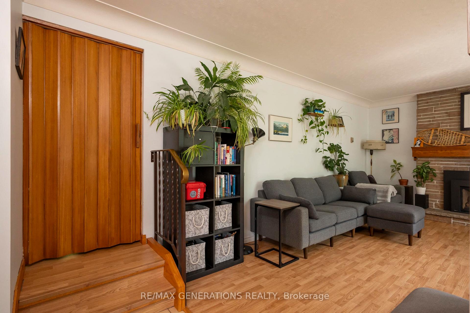 Photo 10 of 238 Nelson Street, Thunder Bay, Court / Cumberland — HOMEH