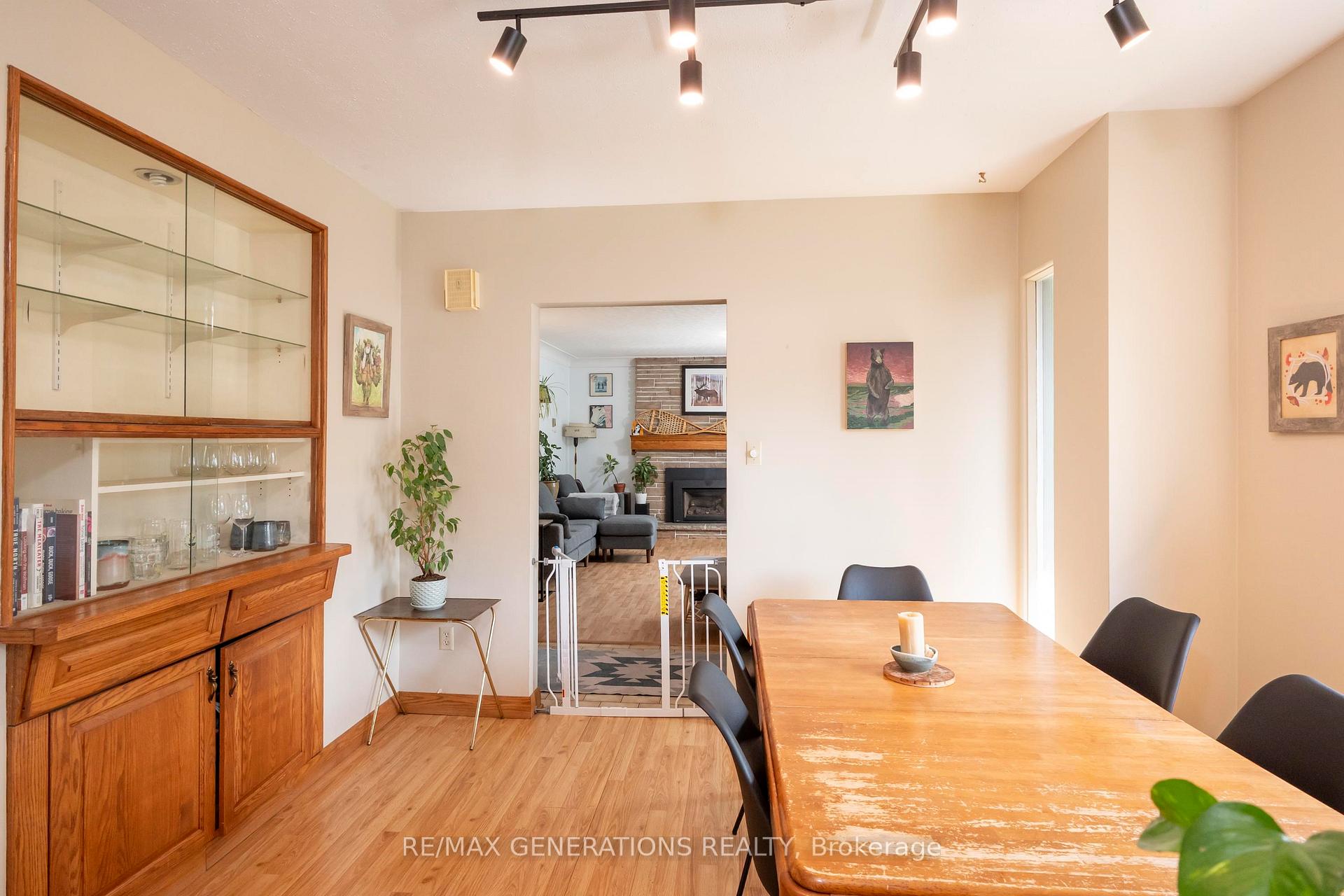 Photo 20 of 238 Nelson Street, Thunder Bay, Court / Cumberland — HOMEH