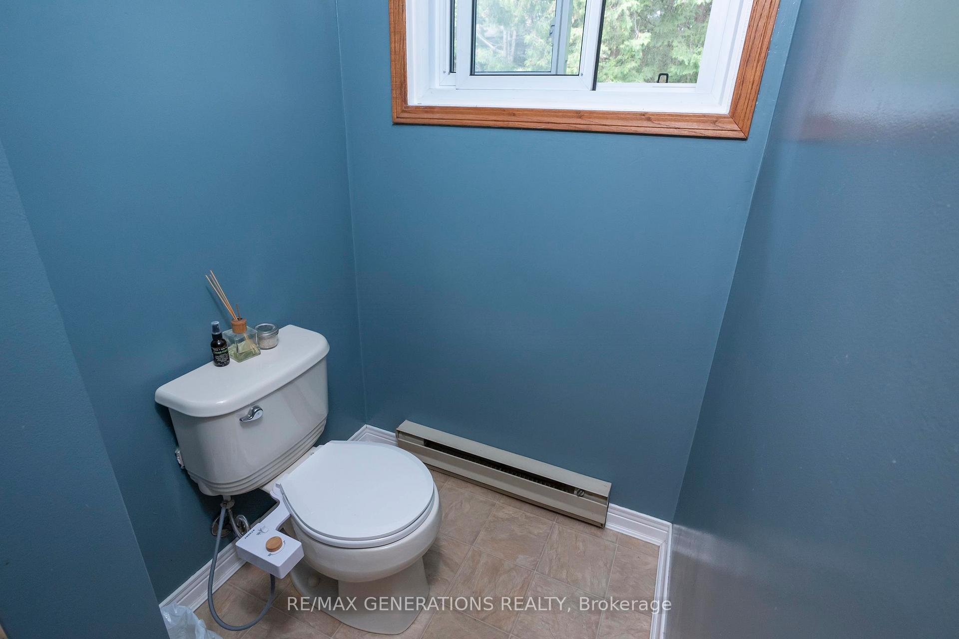 Photo 34 of 238 Nelson Street, Thunder Bay, Court / Cumberland — HOMEH
