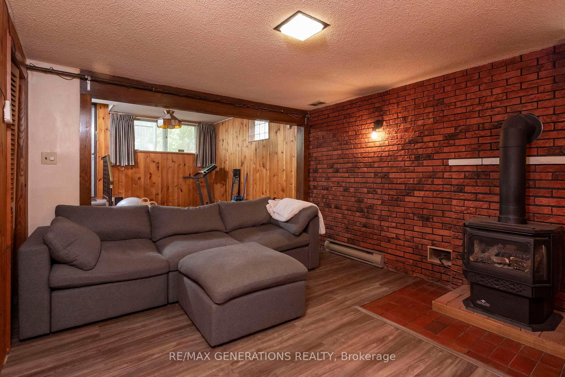 Photo 38 of 238 Nelson Street, Thunder Bay, Court / Cumberland — HOMEH