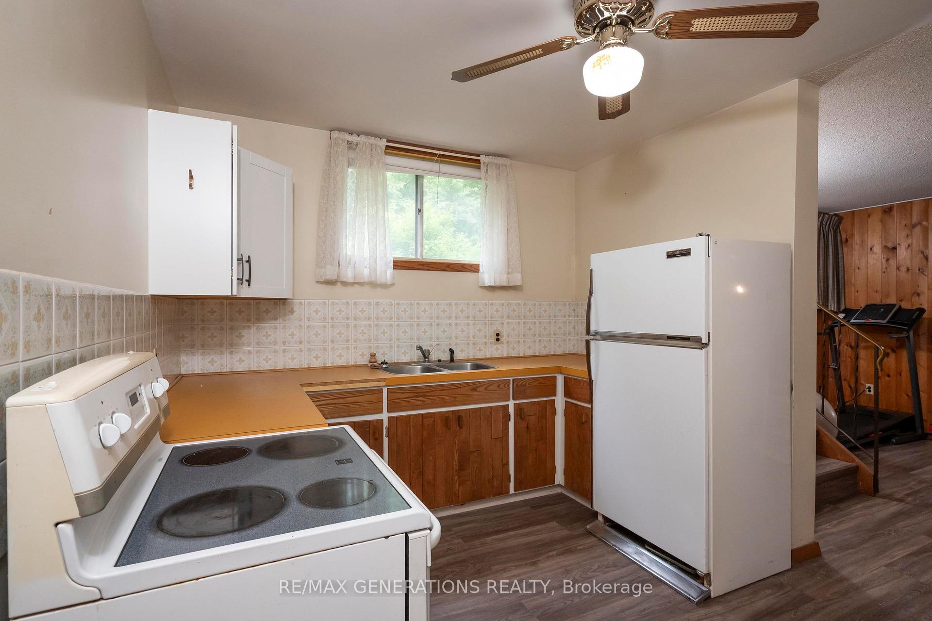 Photo 43 of 238 Nelson Street, Thunder Bay, Court / Cumberland — HOMEH