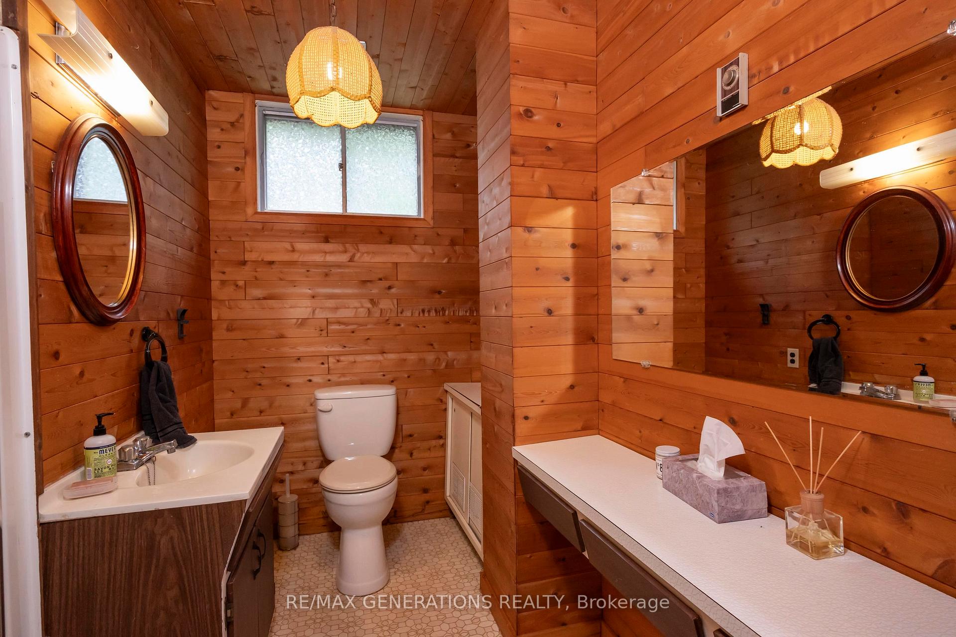 Photo 45 of 238 Nelson Street, Thunder Bay, Court / Cumberland — HOMEH