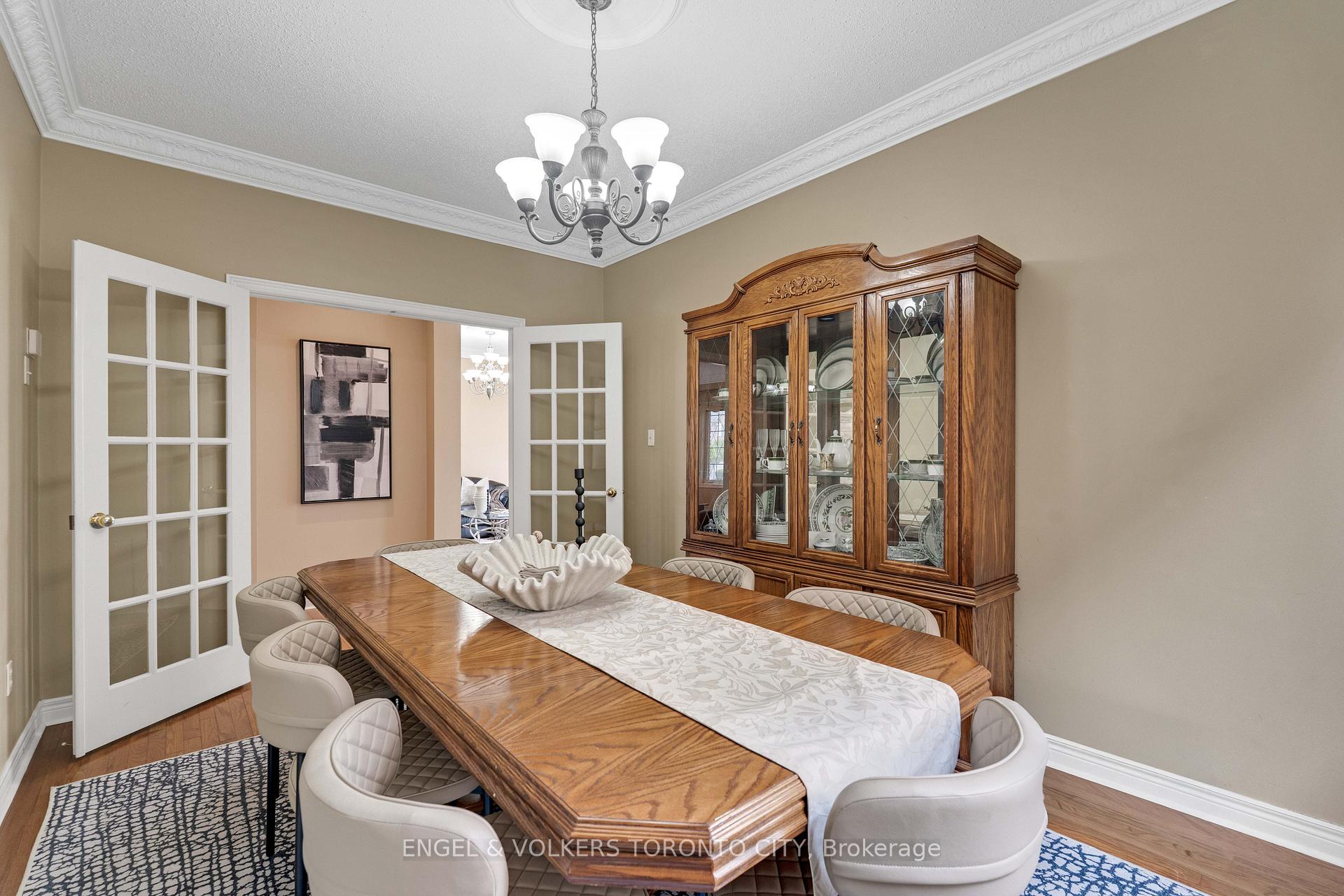 Photo 13 of 342 Sunset Ridge, Vaughan, Sonoma Heights — HOMEH