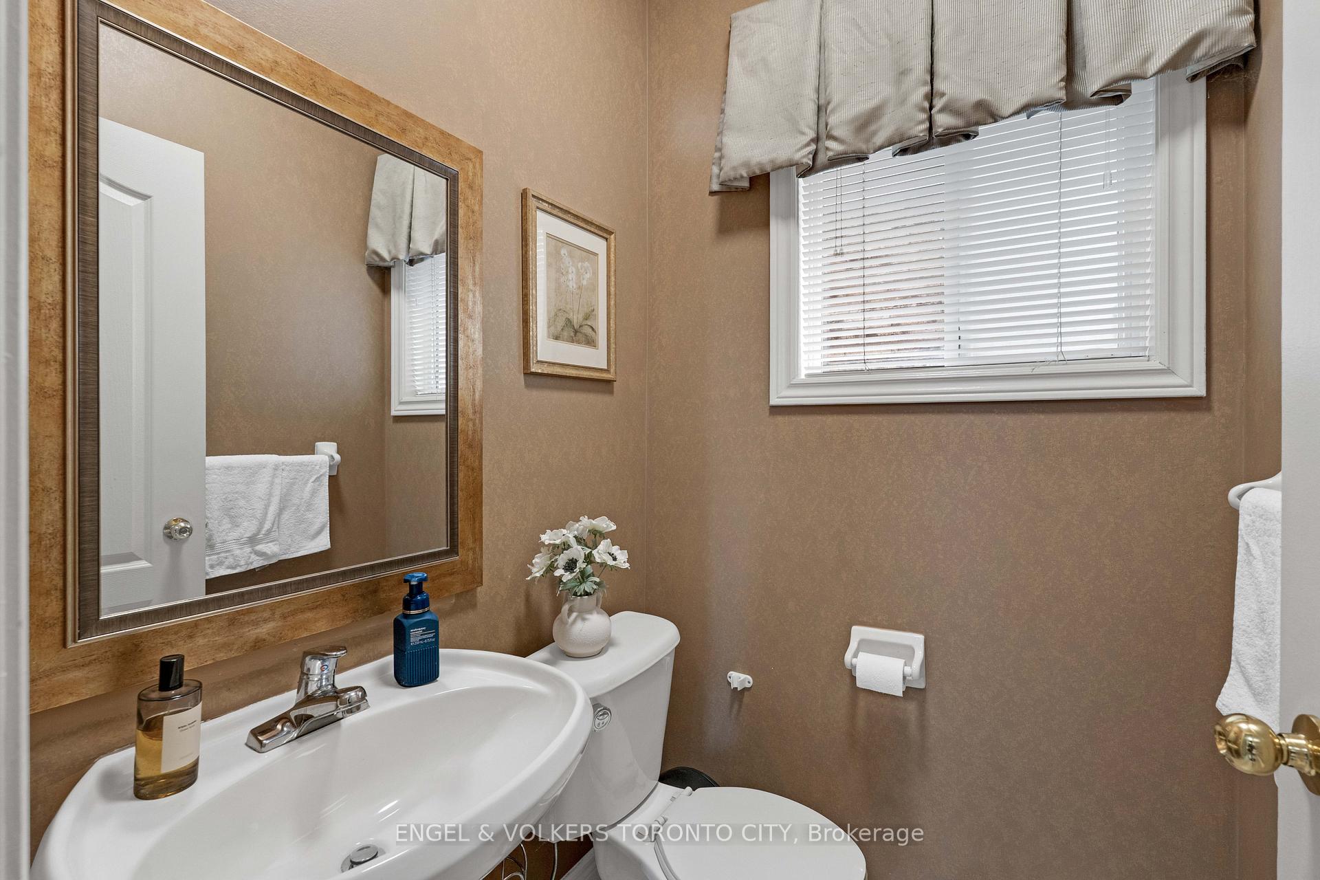 Photo 24 of 342 Sunset Ridge, Vaughan, Sonoma Heights — HOMEH
