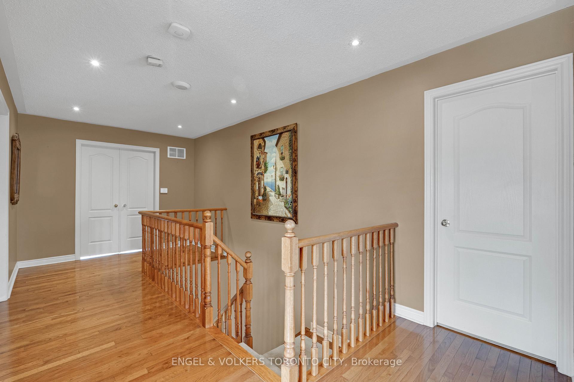 Photo 27 of 342 Sunset Ridge, Vaughan, Sonoma Heights — HOMEH
