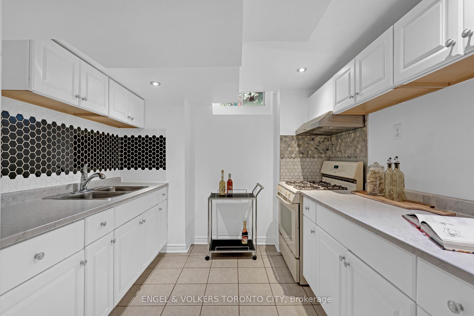 Photo 41 of 342 Sunset Ridge, Vaughan, Sonoma Heights — HOMEH