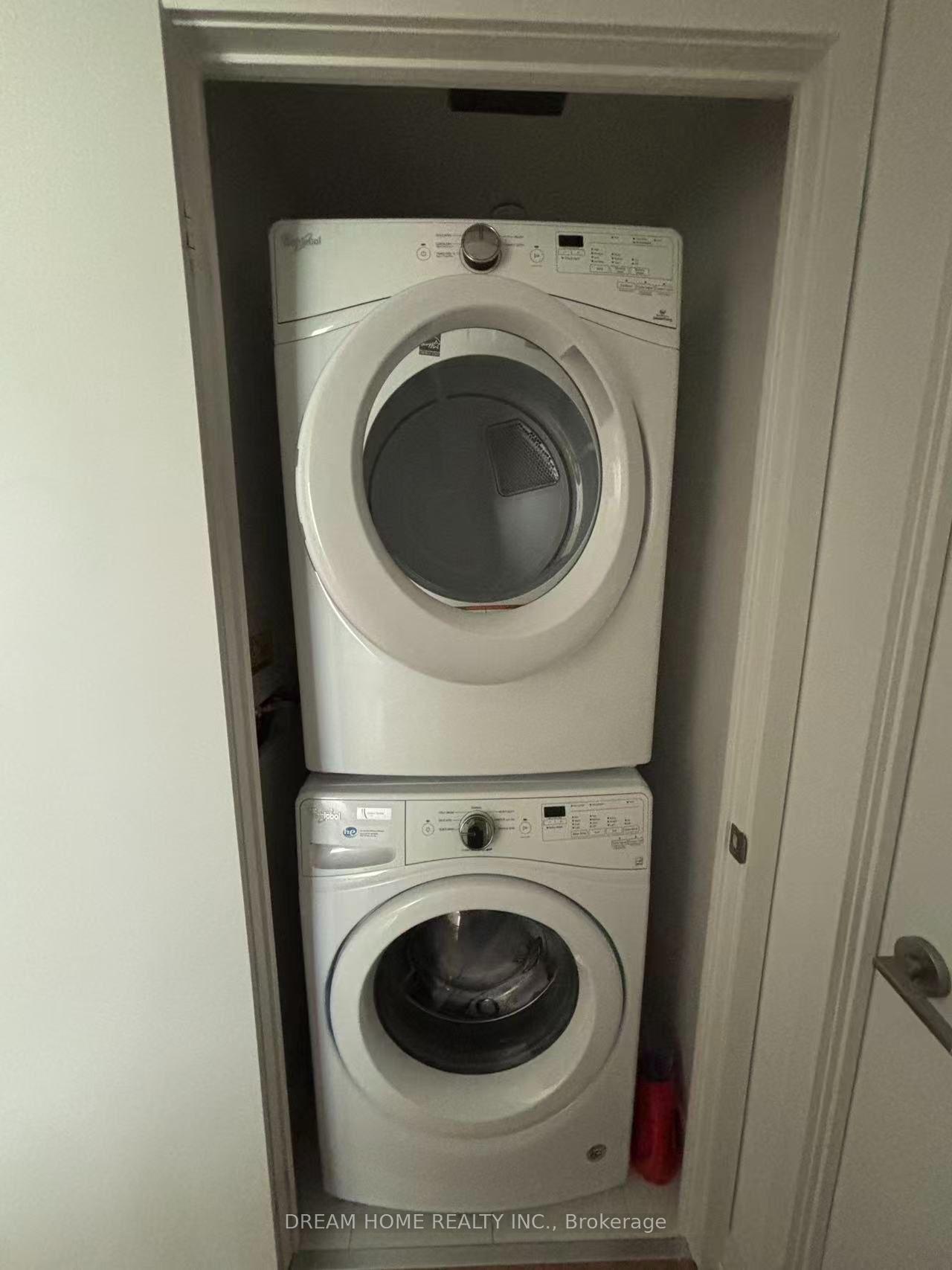Photo 3 of Unit 608, 115 McMahon Drive, North York, Bayview Village — HOMEH