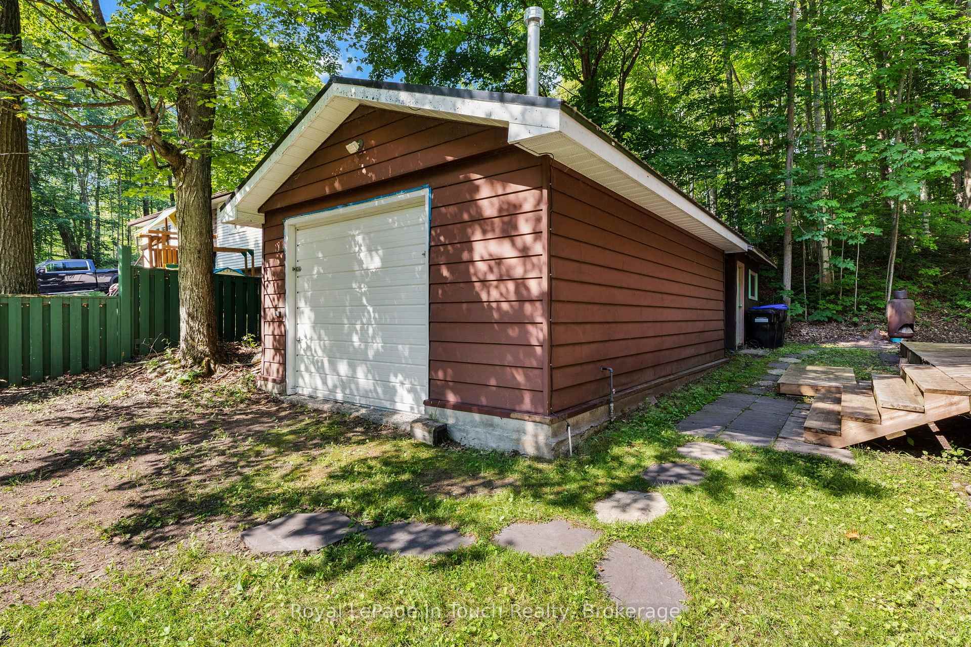 Photo 10 of 1558 Champlain Road, Tiny, Rural Tiny — HOMEH