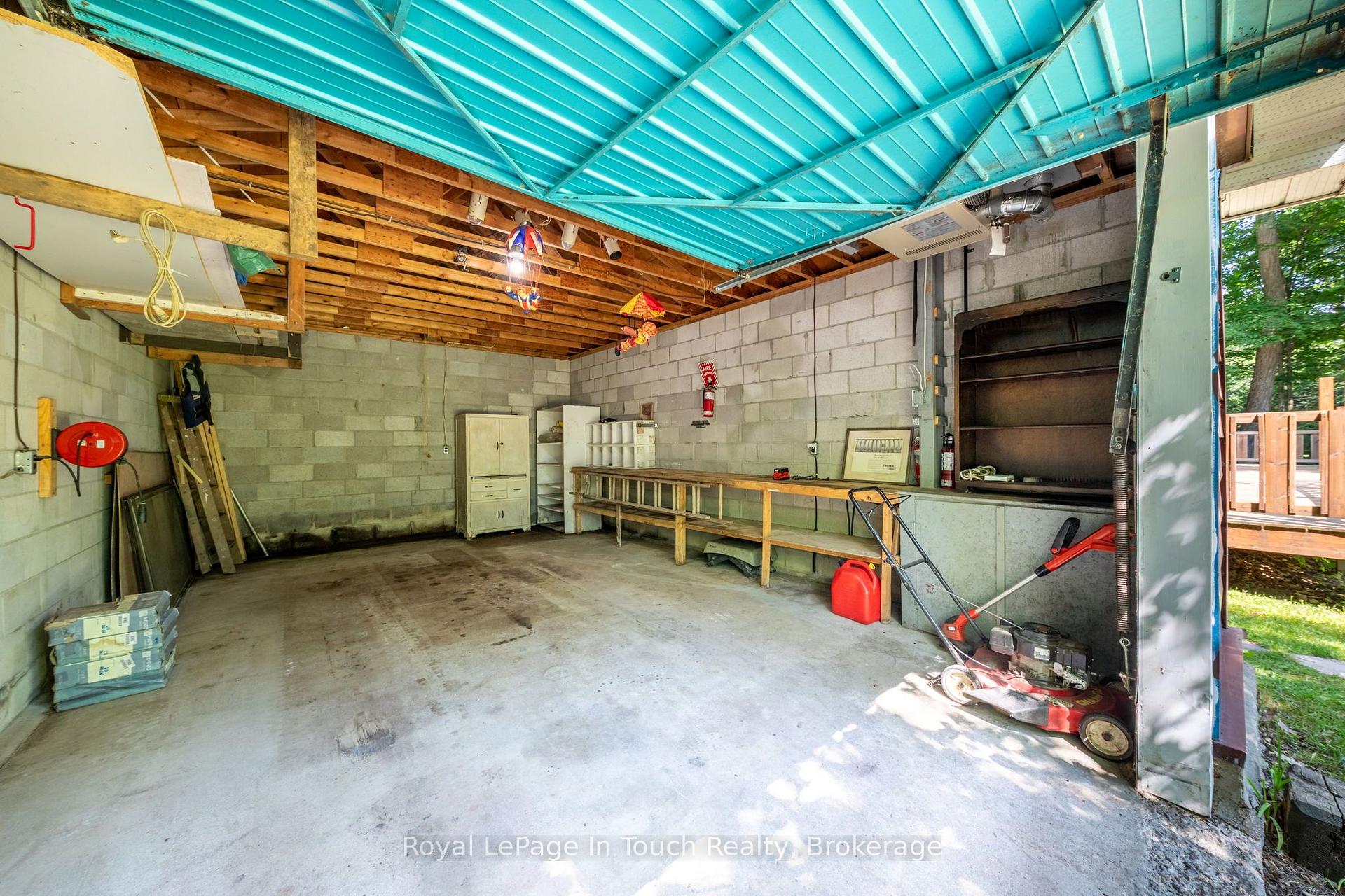 Photo 11 of 1558 Champlain Road, Tiny, Rural Tiny — HOMEH
