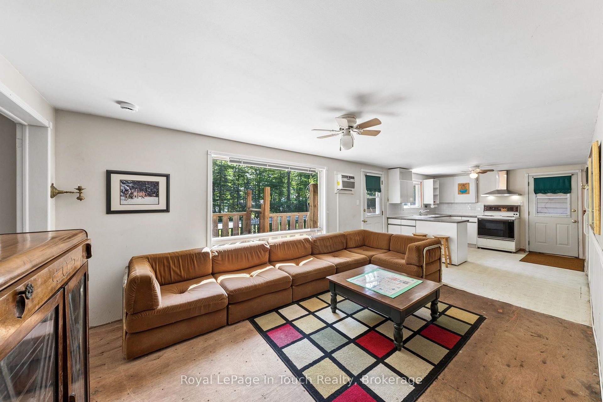 Photo 19 of 1558 Champlain Road, Tiny, Rural Tiny — HOMEH