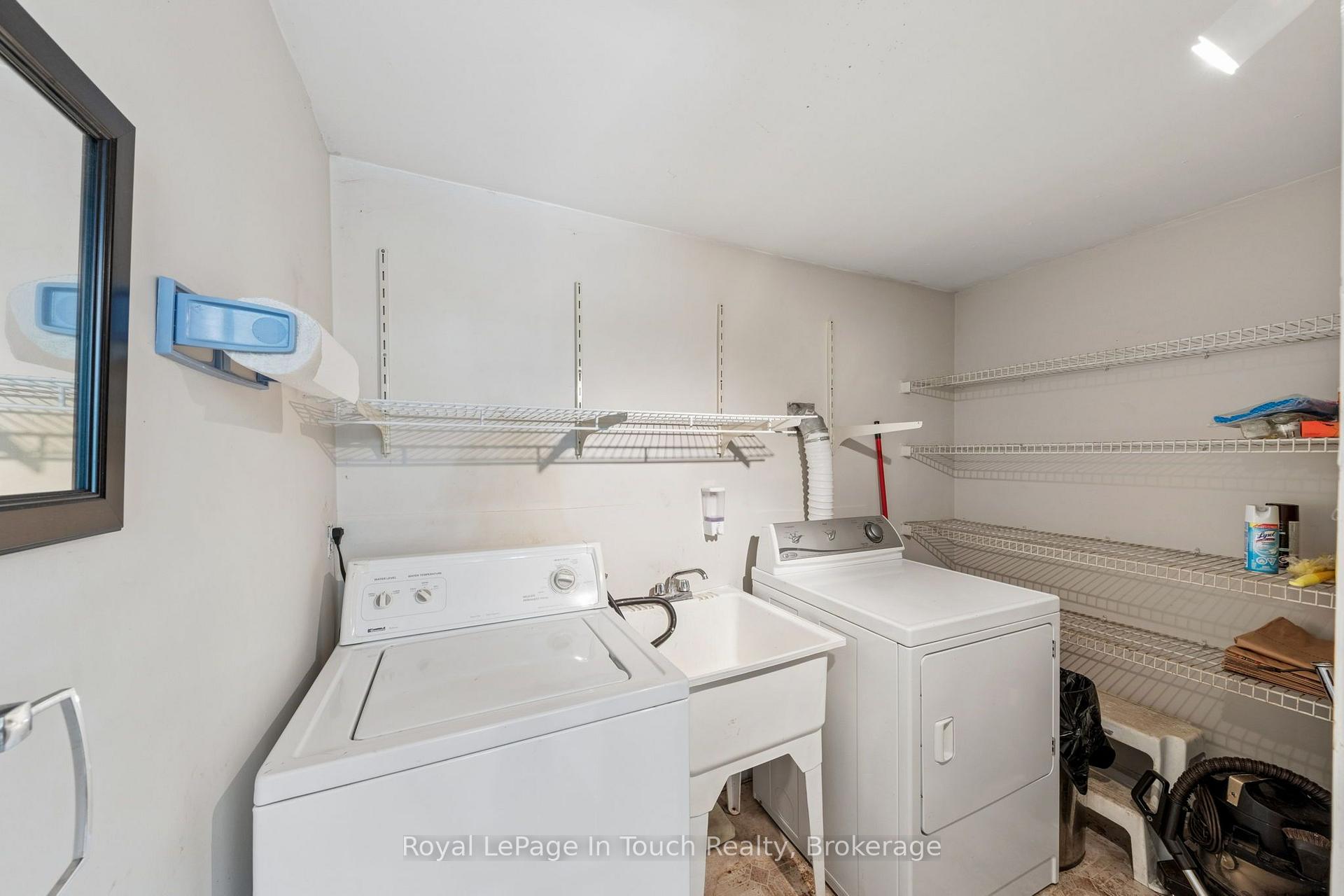 Photo 27 of 1558 Champlain Road, Tiny, Rural Tiny — HOMEH