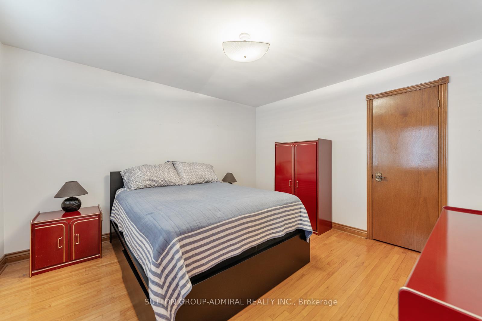 Photo 23 of 48 Weldrick Road W, Richmond Hill, North Richvale — HOMEH