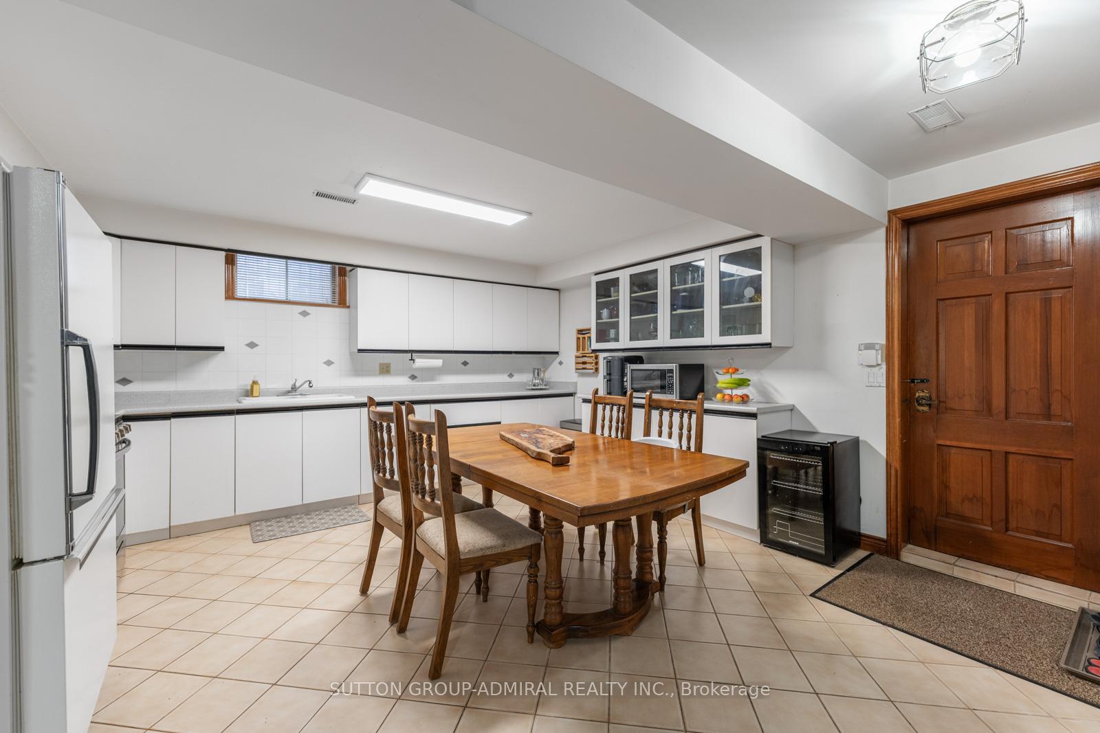 Photo 28 of 48 Weldrick Road W, Richmond Hill, North Richvale — HOMEH