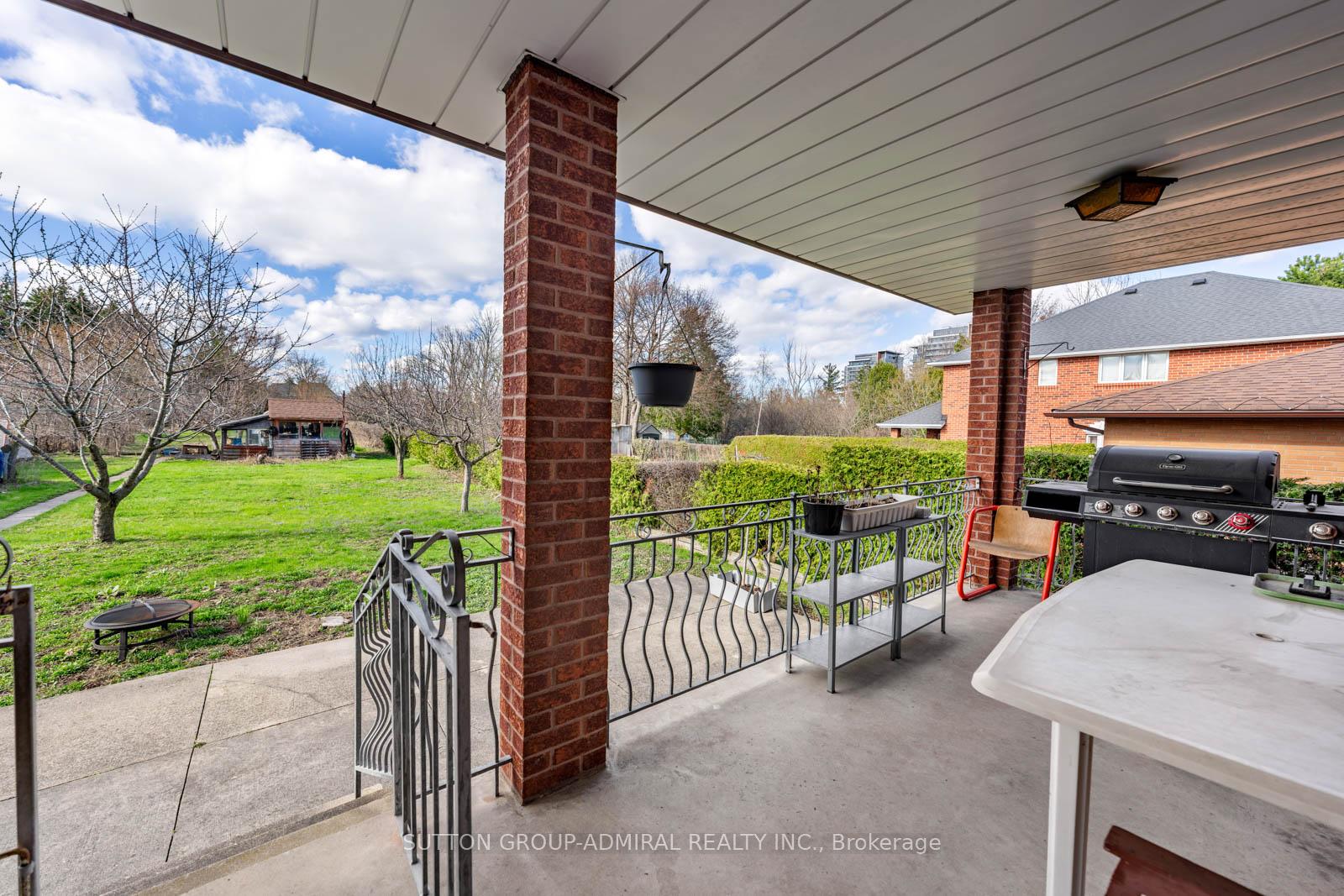 Photo 33 of 48 Weldrick Road W, Richmond Hill, North Richvale — HOMEH