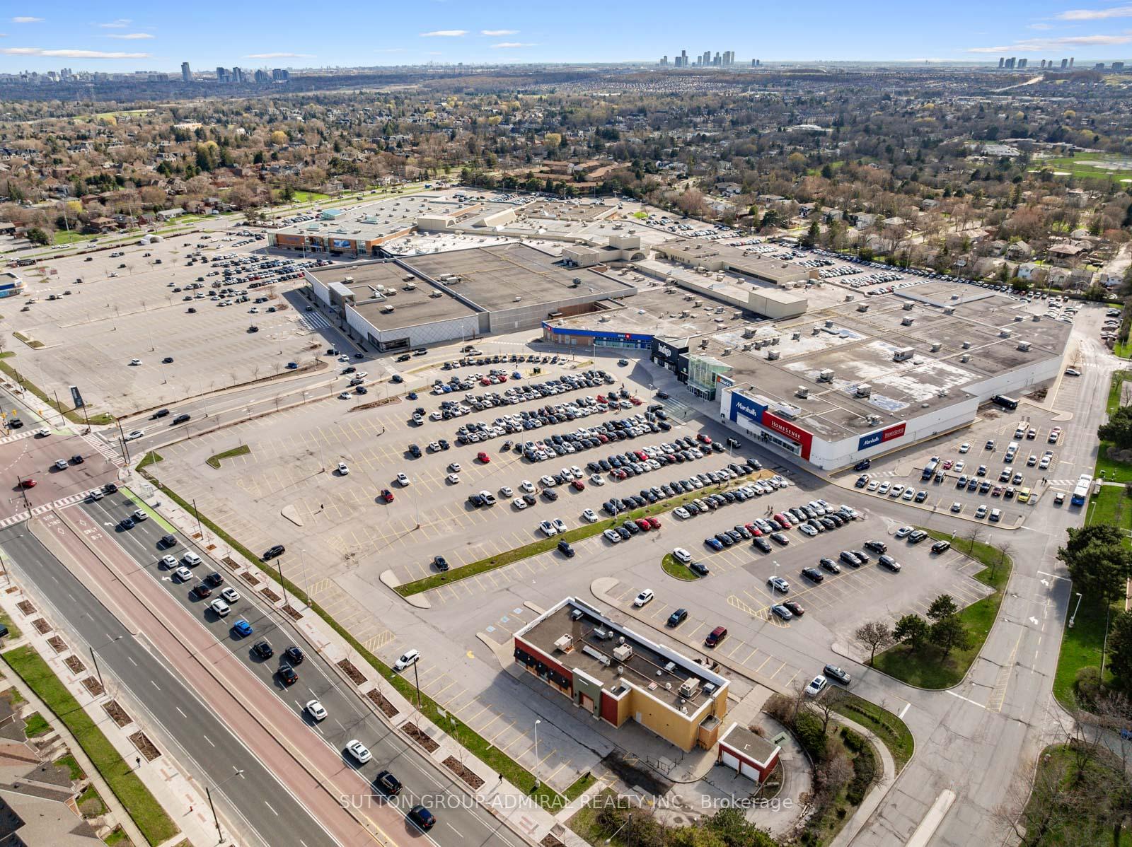 Photo 42 of 48 Weldrick Road W, Richmond Hill, North Richvale — HOMEH