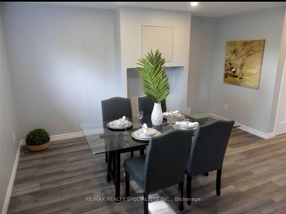 Photo 7 of Unit B, 304 EdgeHill Drive N, Barrie, Edgehill Drive — HOMEH