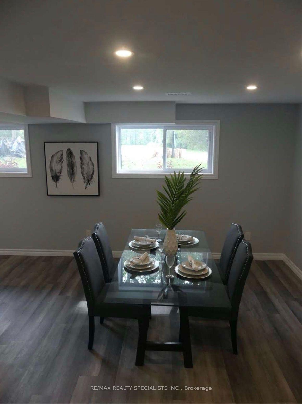Photo 8 of Unit B, 304 EdgeHill Drive N, Barrie, Edgehill Drive — HOMEH