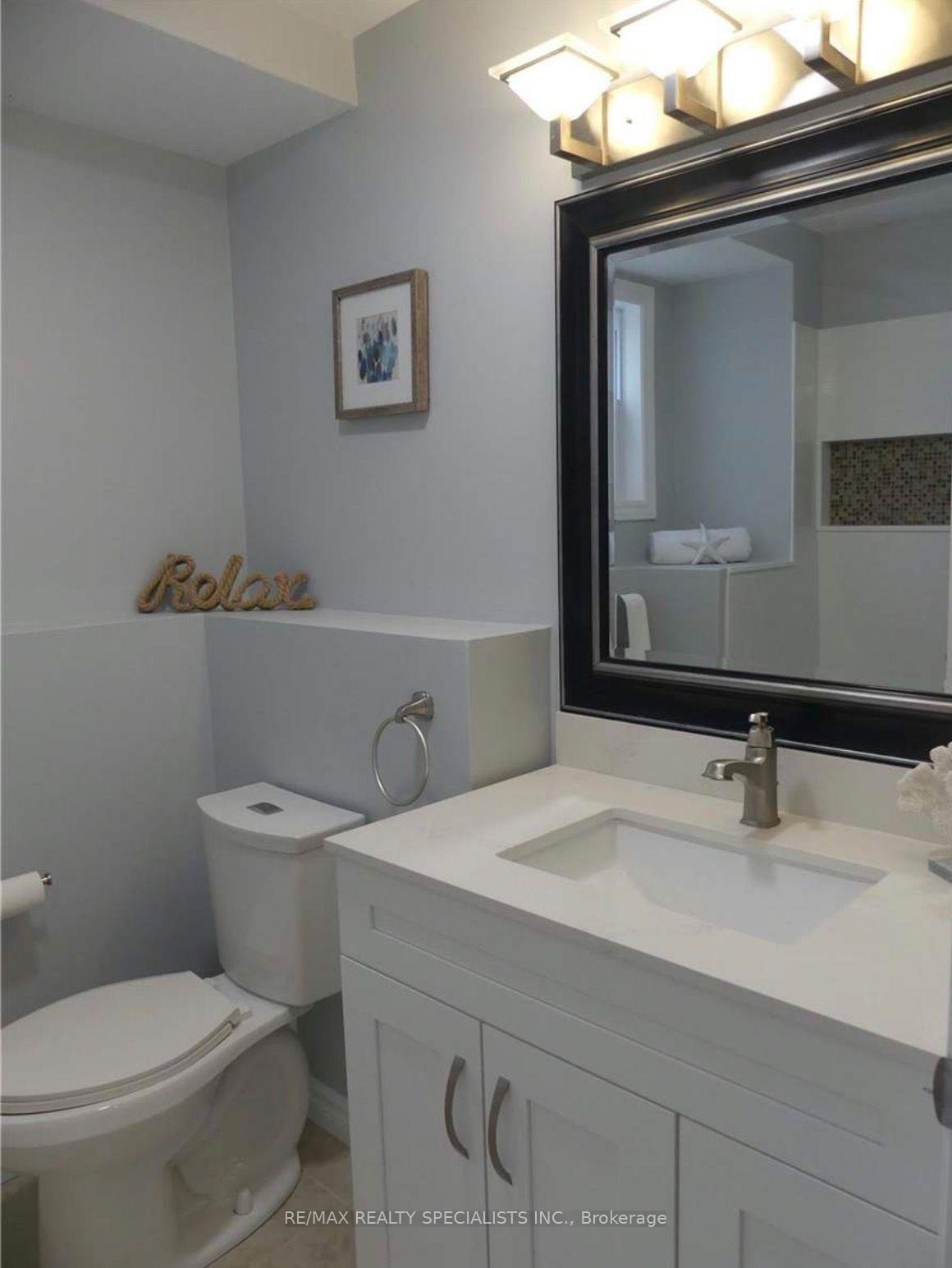 Photo 11 of Unit B, 304 EdgeHill Drive N, Barrie, Edgehill Drive — HOMEH
