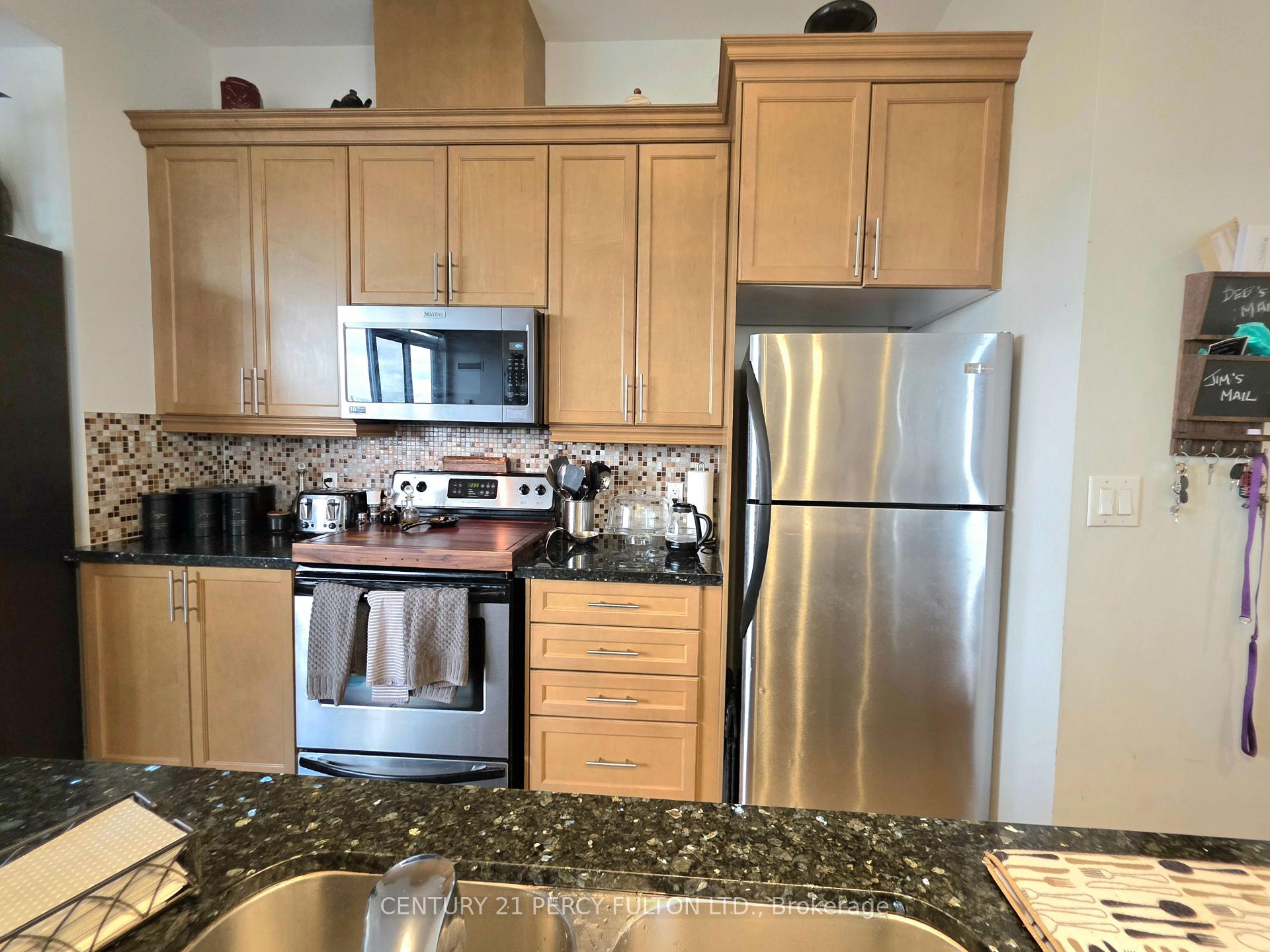 Photo 12 of Unit Ph104, 133 Wynford Drive, North York, Banbury-Don Mills — HOMEH