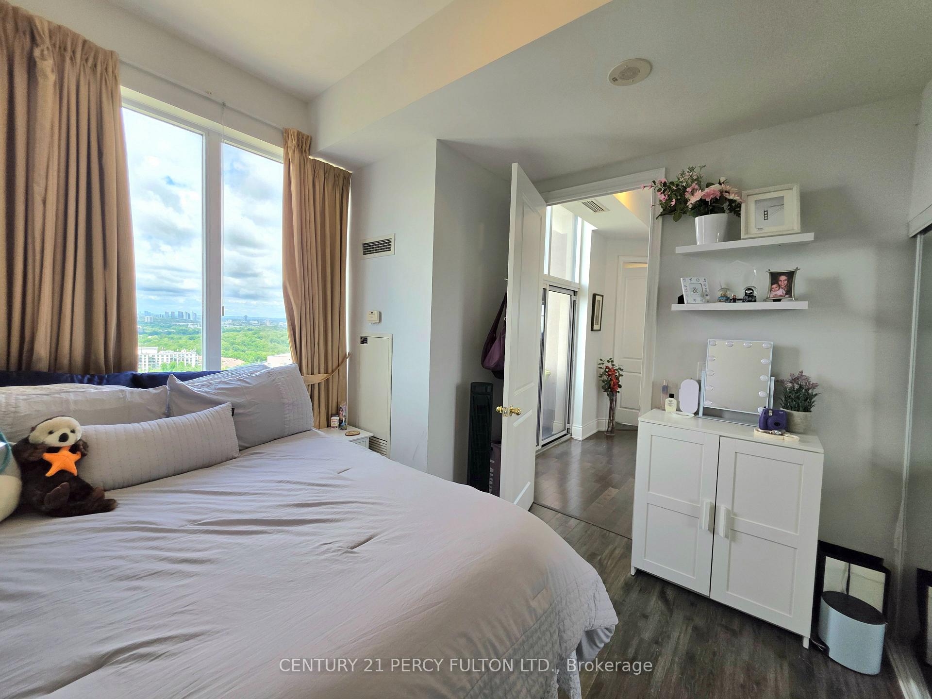 Photo 26 of Unit Ph104, 133 Wynford Drive, North York, Banbury-Don Mills — HOMEH