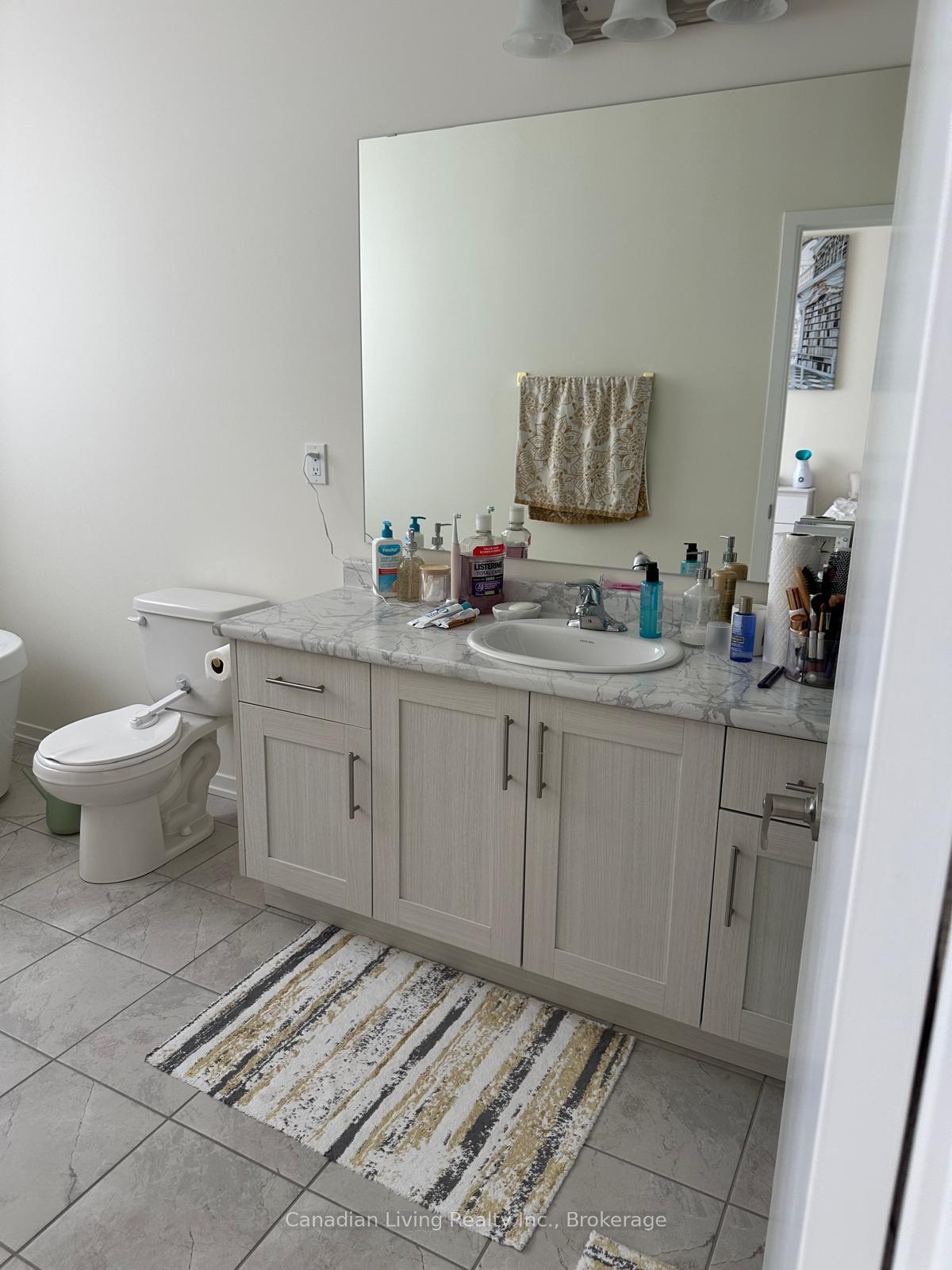Photo 15 of 56 Rumi Court, Vaughan, Patterson — HOMEH