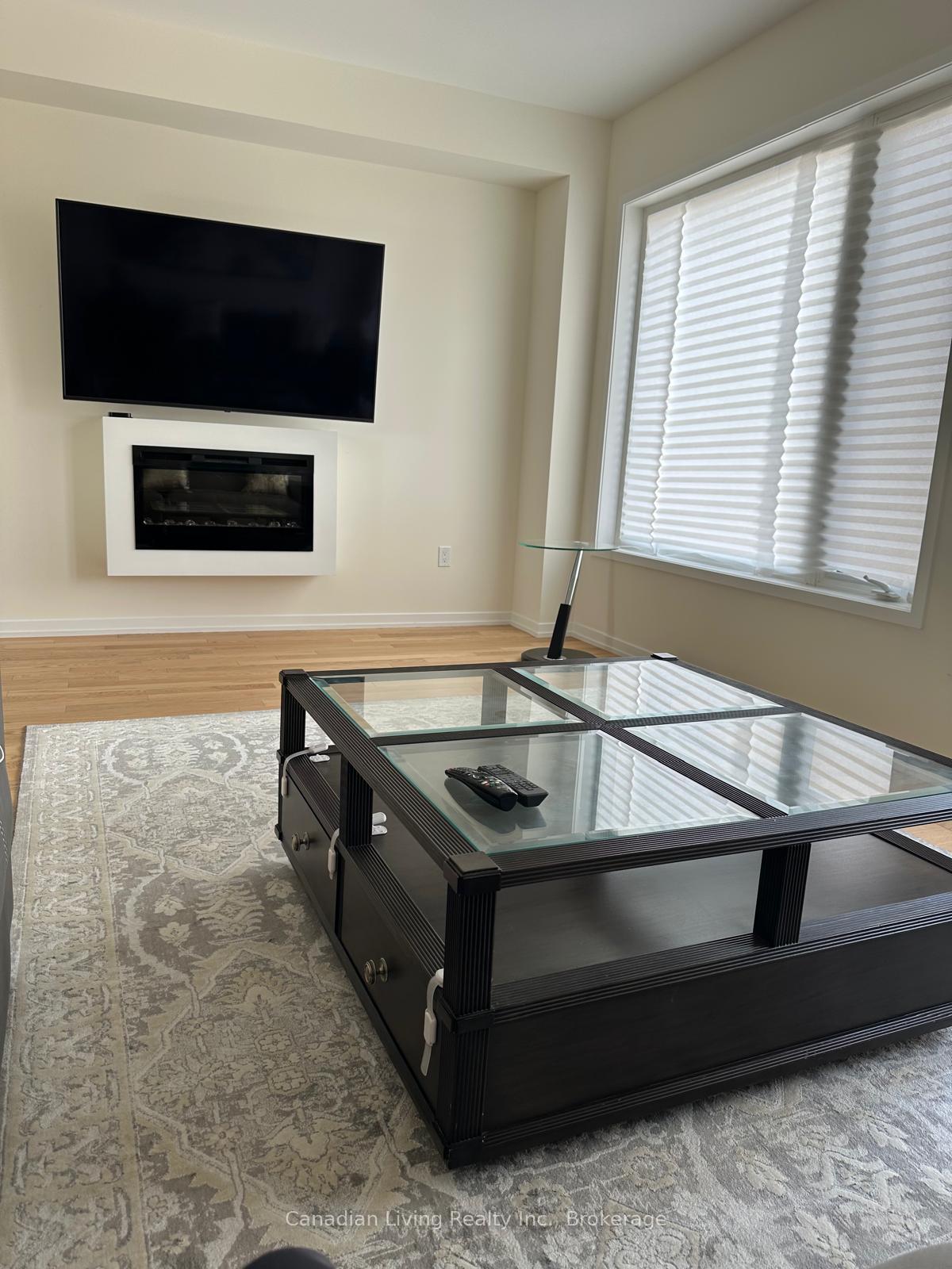 Photo 22 of 56 Rumi Court, Vaughan, Patterson — HOMEH