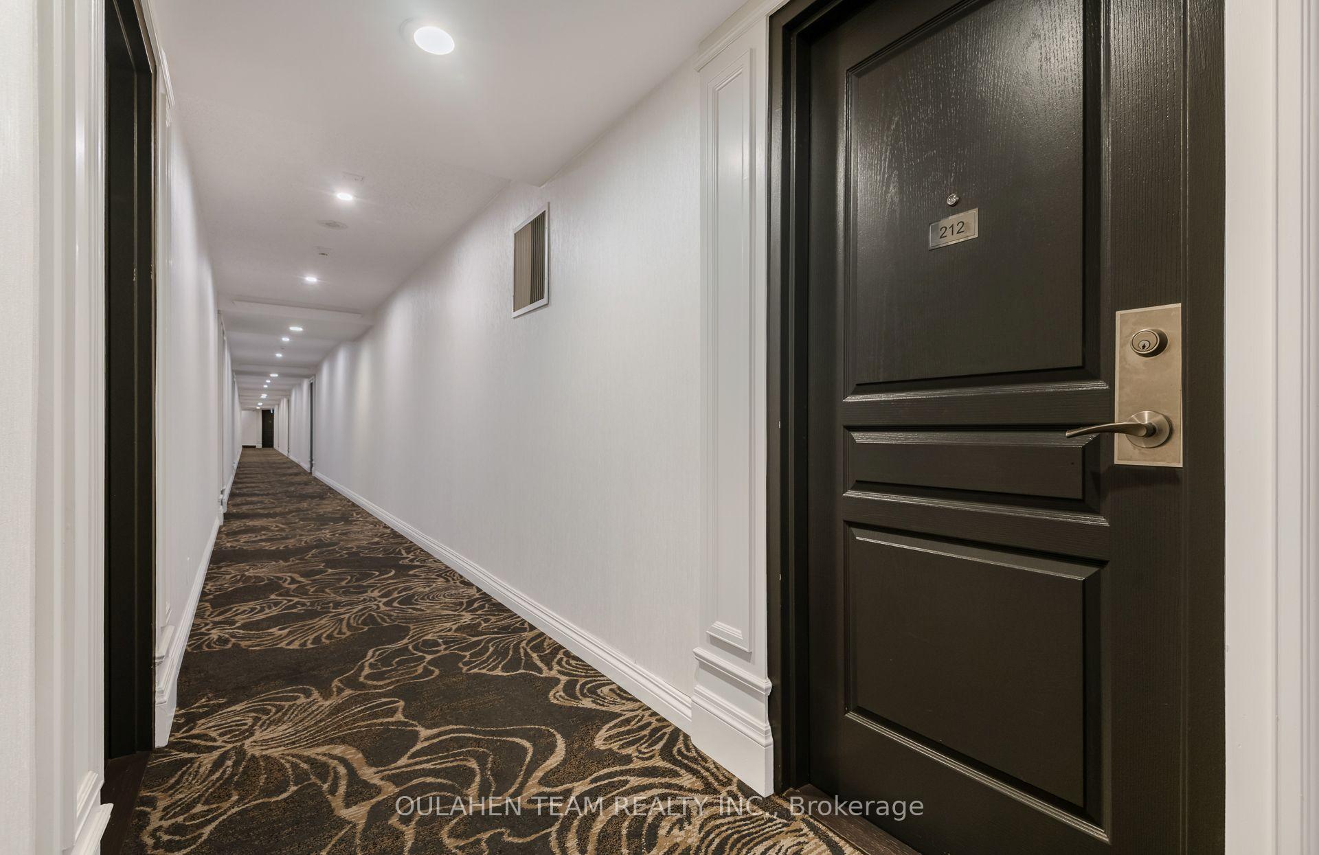 Photo 3 of Unit 212, 16 Dallimore Circle, North York, Banbury-Don Mills — HOMEH