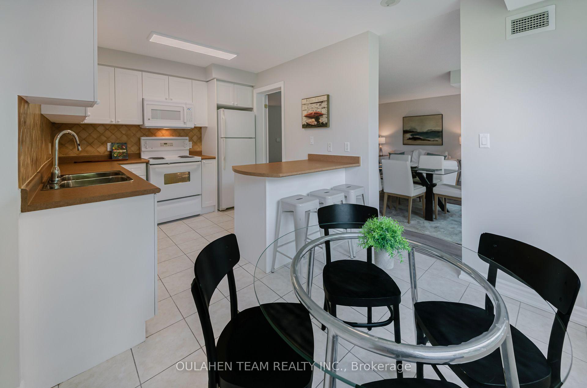 Photo 12 of Unit 212, 16 Dallimore Circle, North York, Banbury-Don Mills — HOMEH