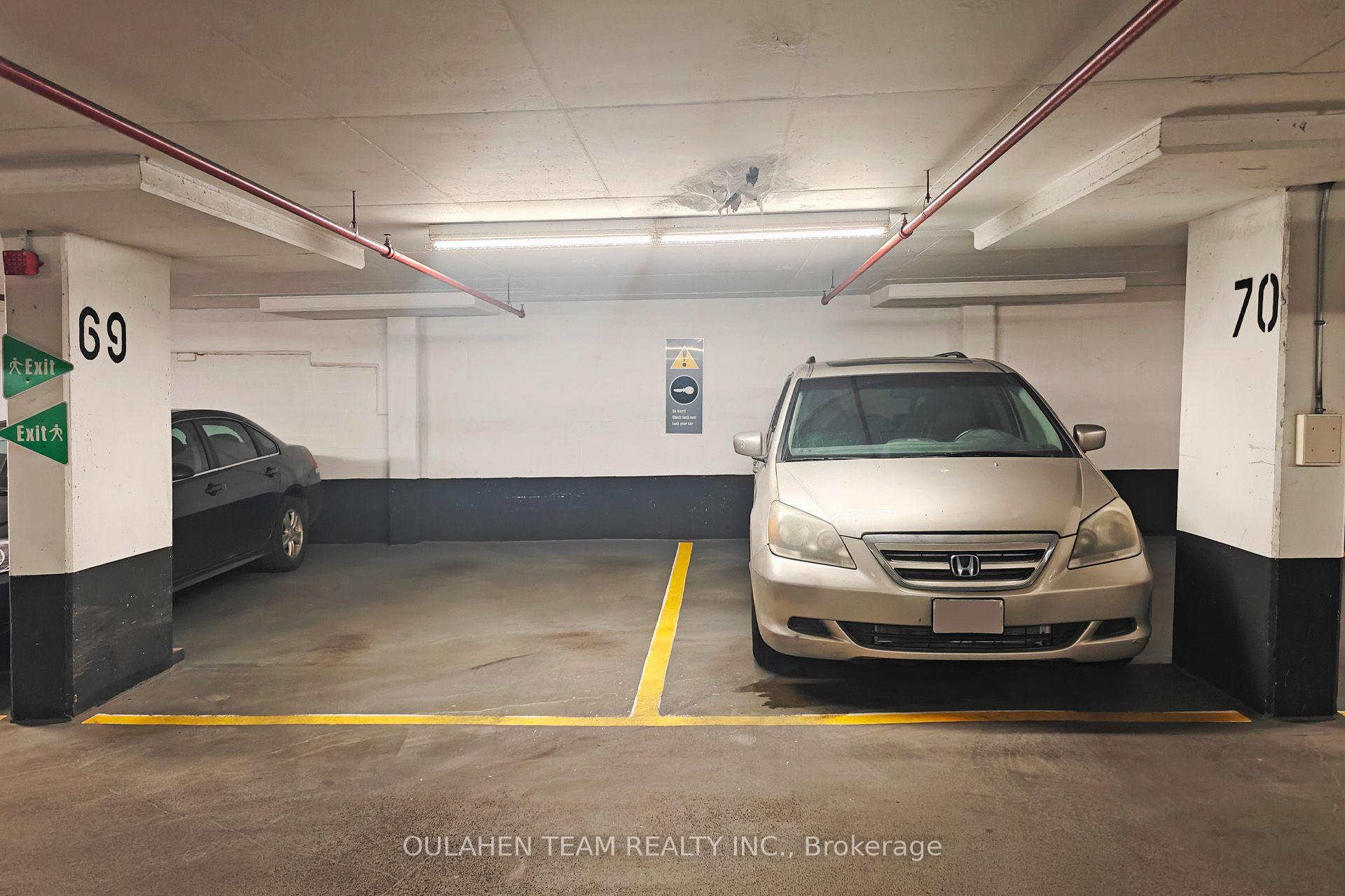 Photo 28 of Unit 212, 16 Dallimore Circle, North York, Banbury-Don Mills — HOMEH