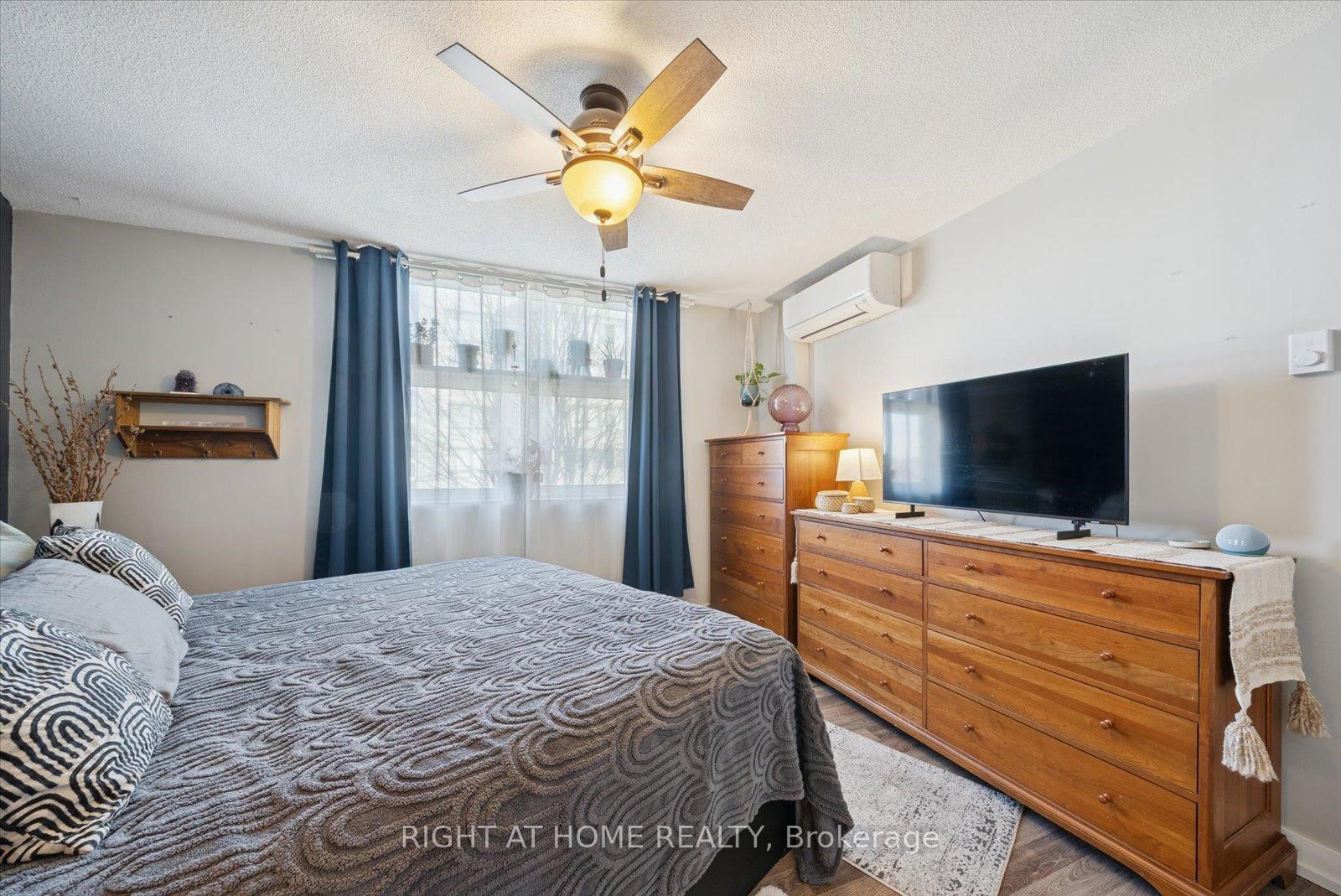 Photo 24 of Unit 707, 260 Davis Drive, Newmarket, Central Newmarket — HOMEH