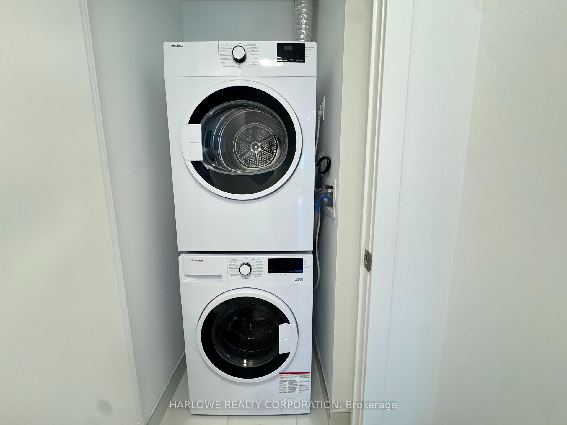 Photo 6 of Unit 2801, 100 Queen Street E, Toronto, Church-Yonge Corridor — HOMEH