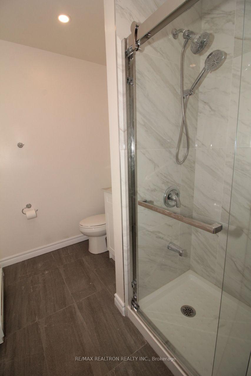 Photo 14 of Unit # A, 788 Broadview Avenue, Toronto, Broadview North — HOMEH
