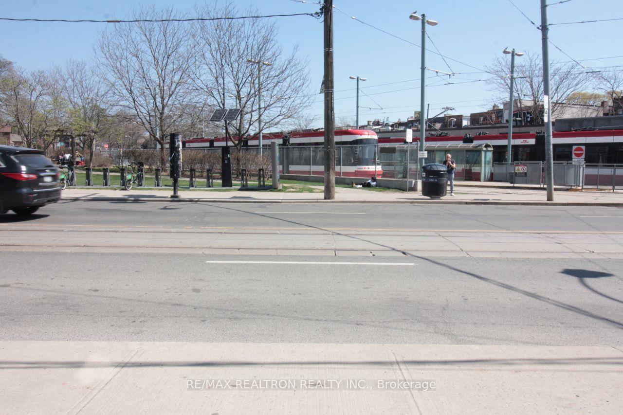 Photo 18 of Unit # A, 788 Broadview Avenue, Toronto, Broadview North — HOMEH