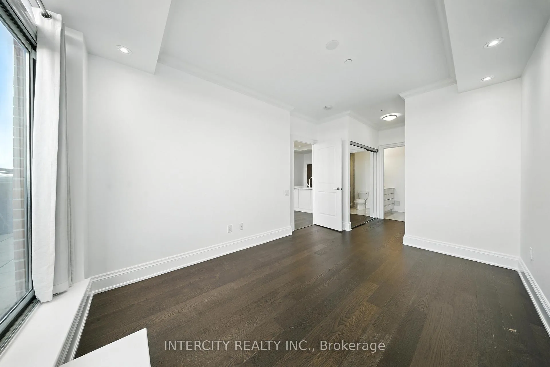 Photo 12 of Unit PH15, 7608 Yonge Street, Vaughan, Crestwood-Springfarm-Yorkhill — HOMEH