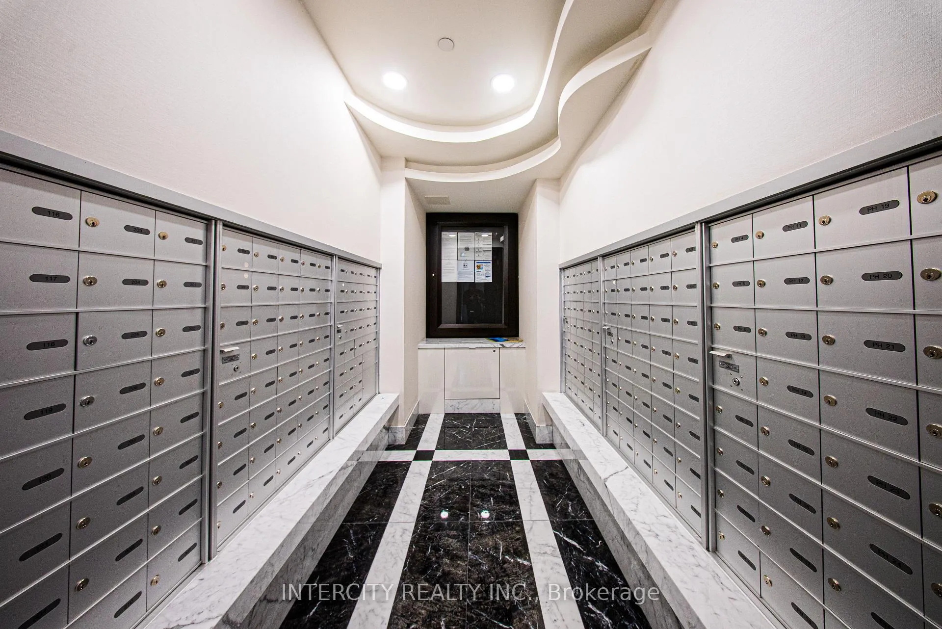 Photo 25 of Unit PH15, 7608 Yonge Street, Vaughan, Crestwood-Springfarm-Yorkhill — HOMEH
