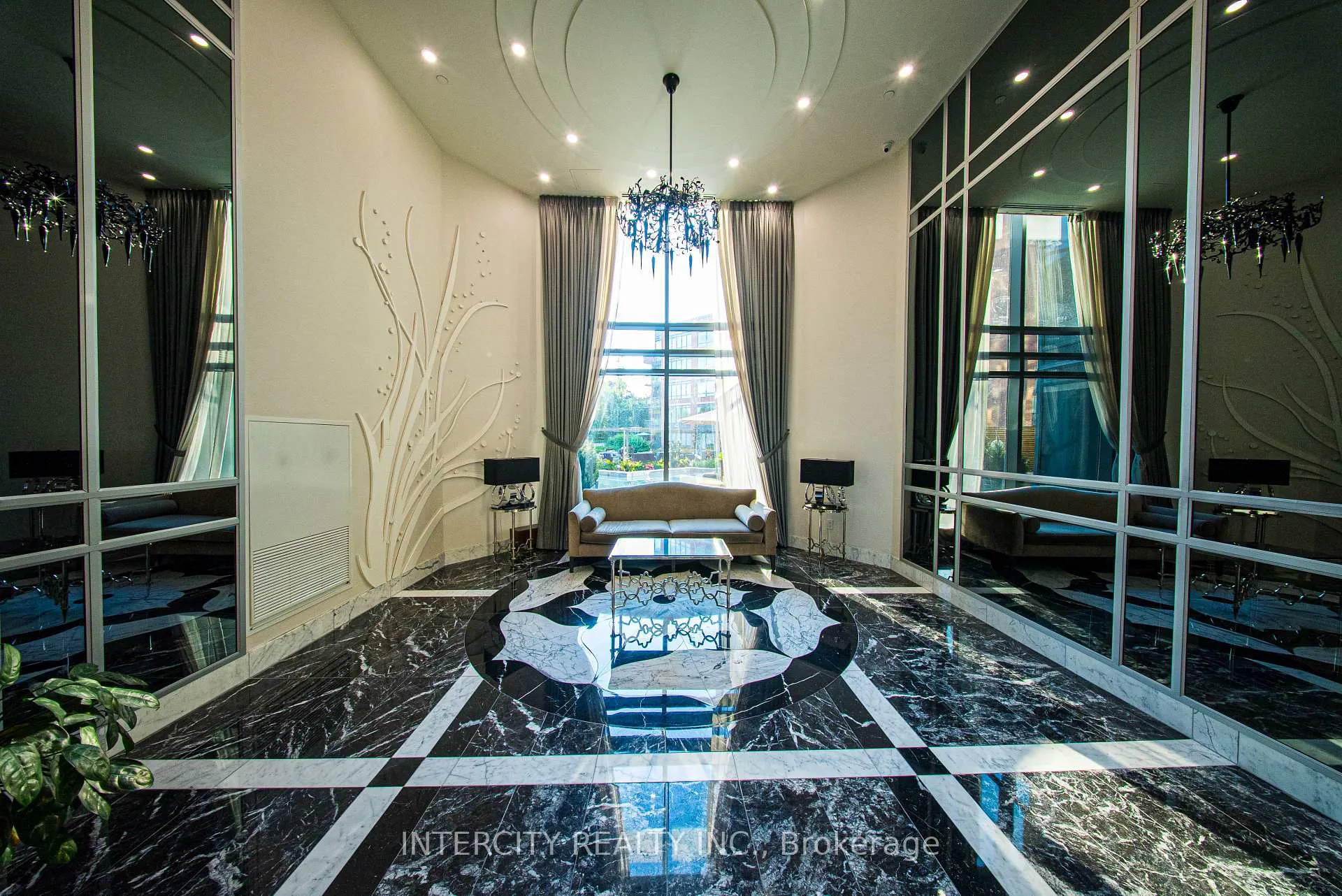 Photo 44 of Unit PH15, 7608 Yonge Street, Vaughan, Crestwood-Springfarm-Yorkhill — HOMEH