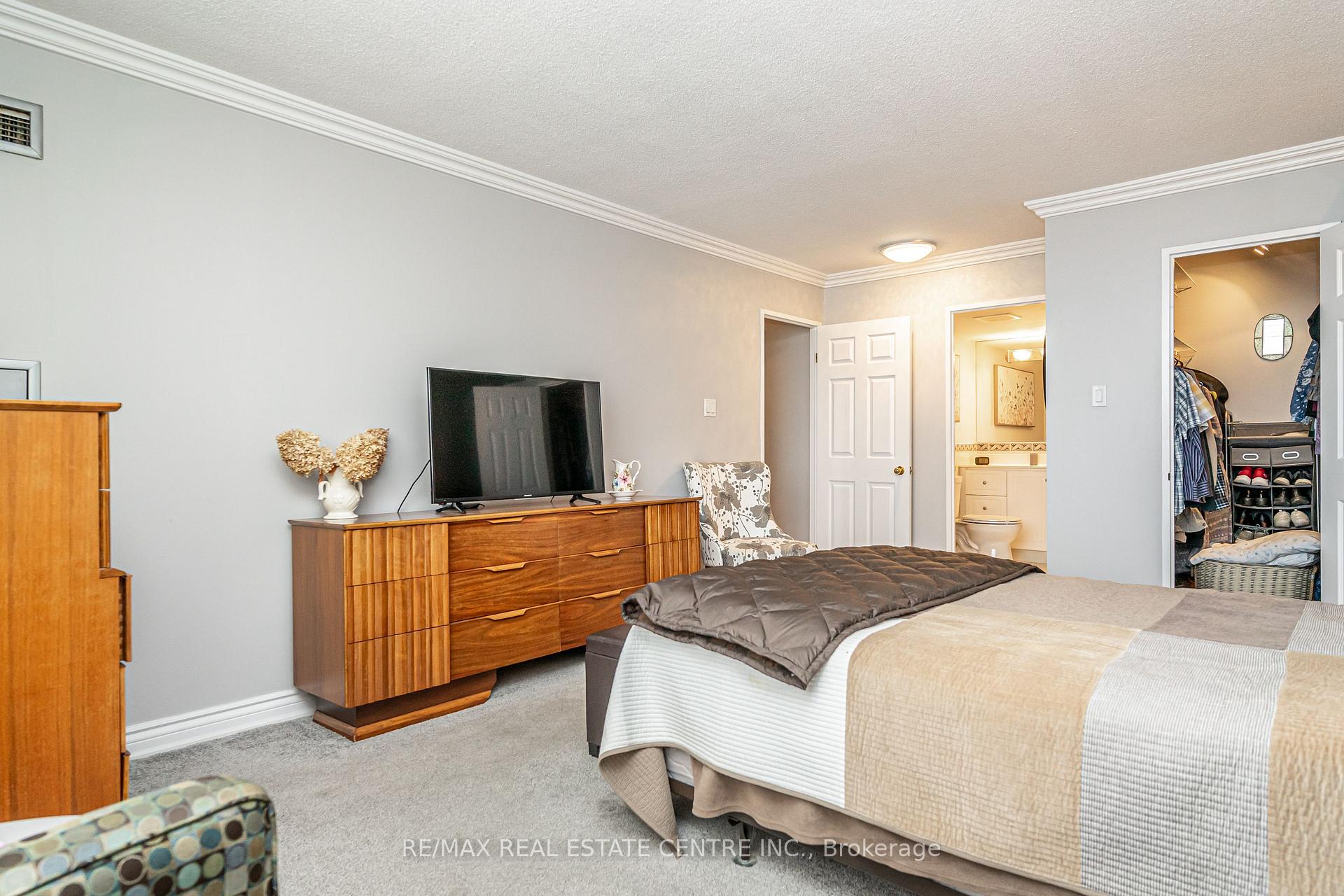 Photo 27 of Unit 806, 20 Cherrytree Drive, Brampton, Fletcher's Creek South — HOMEH