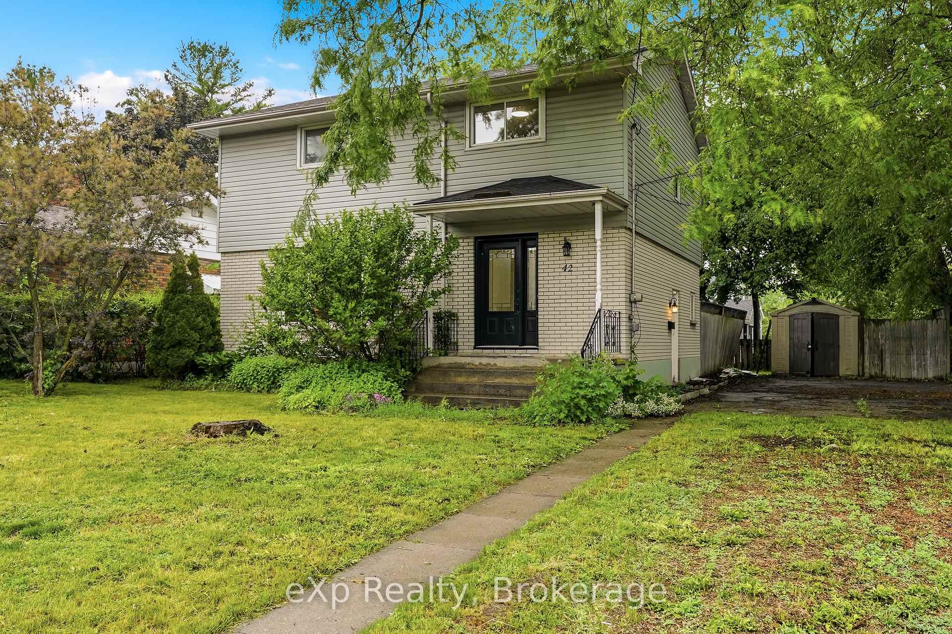 Photo 1 of 42 Rosewood Avenue, Belleville, Belleville Ward — HOMEH
