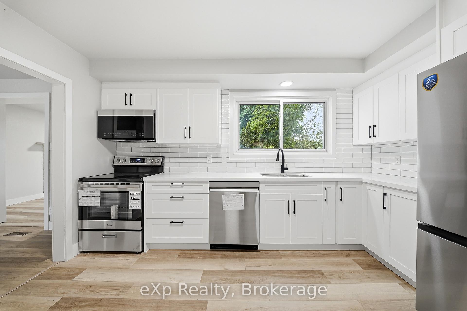 Photo 12 of 42 Rosewood Avenue, Belleville, Belleville Ward — HOMEH