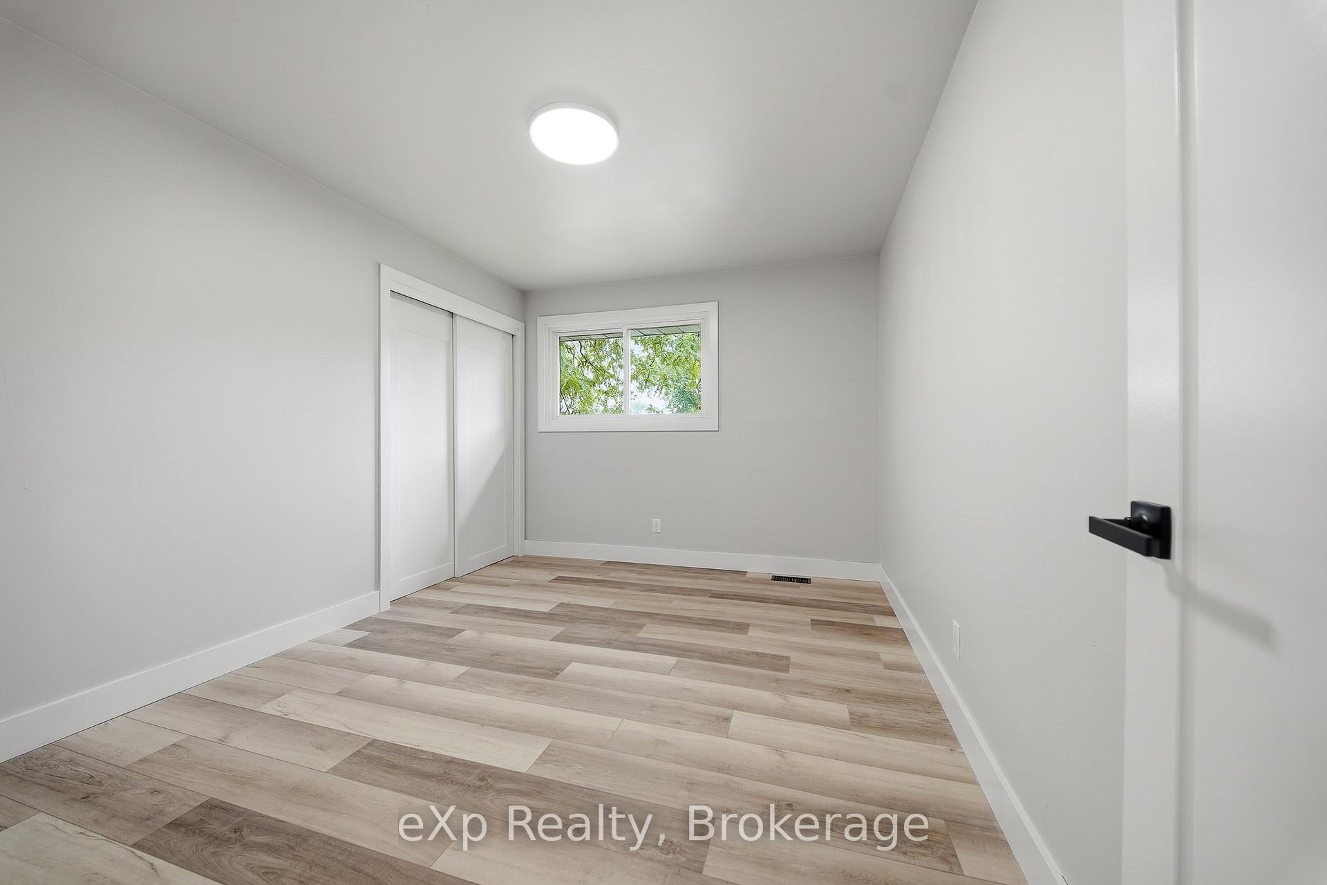 Photo 19 of 42 Rosewood Avenue, Belleville, Belleville Ward — HOMEH