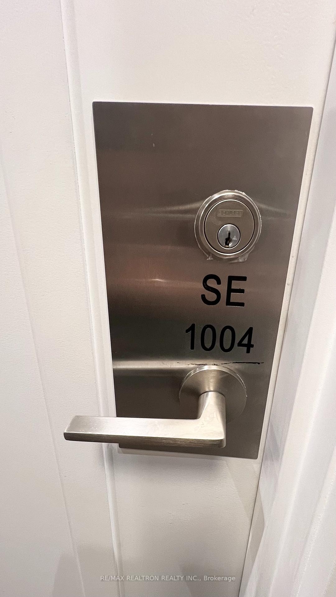 Front of Unit 1004, 9199 yonge Street