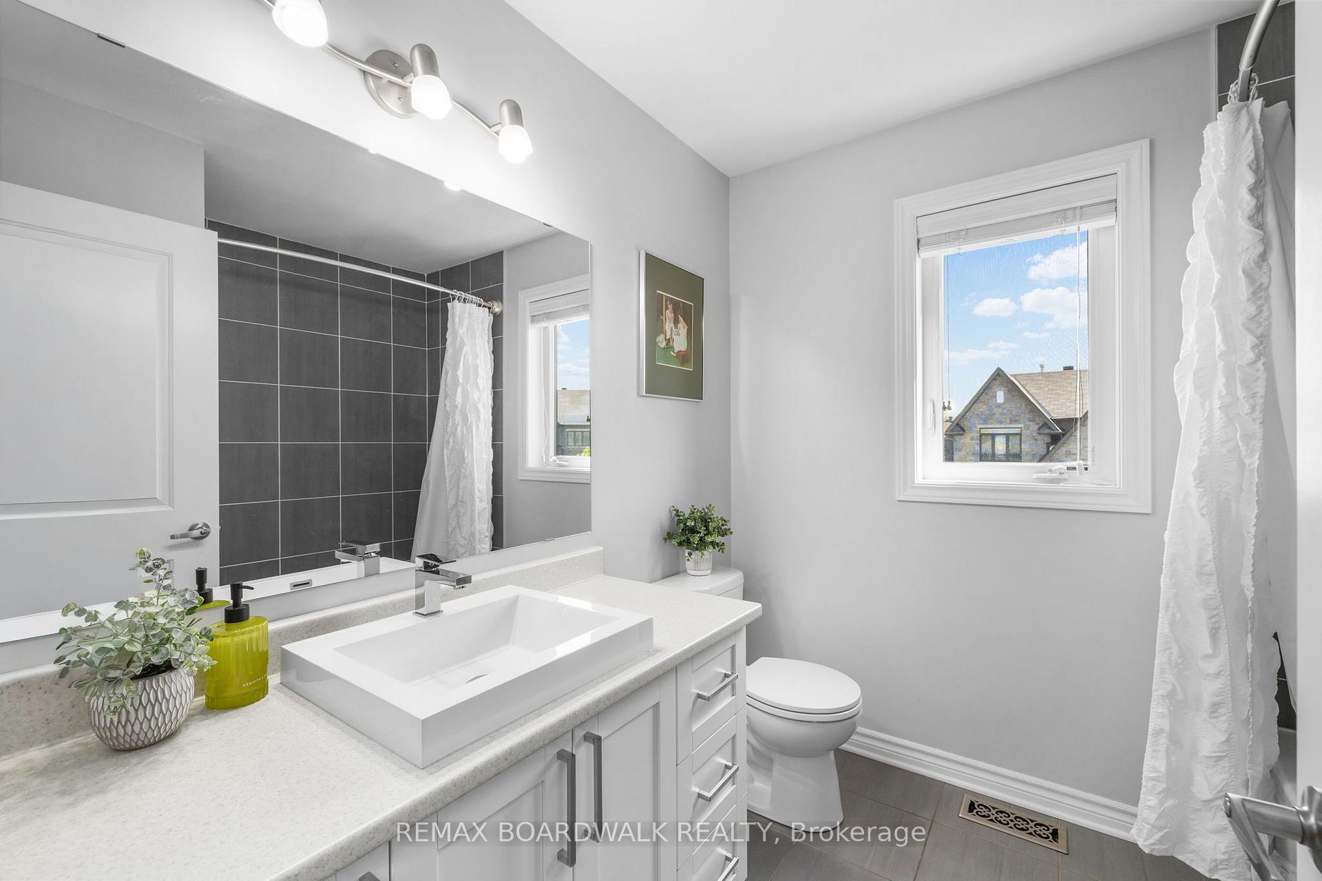 Photo 29 of 112 Francis Street, Carleton Place, Carleton Place — HOMEH