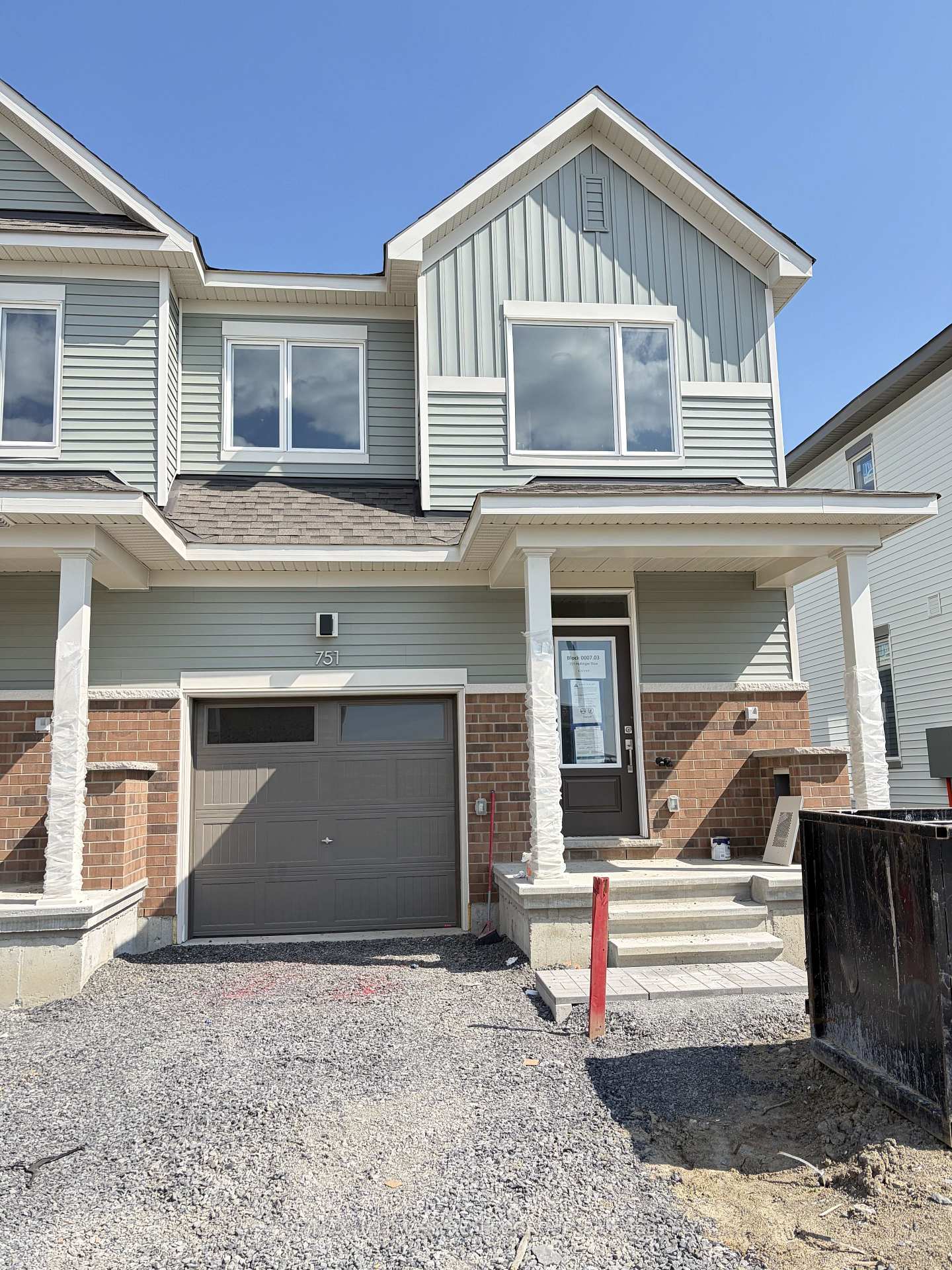 Photo 5 of 751 Haflinger Row, Ottawa, Btwn Franktown Rd. & Fallowfield Rd. — HOMEH