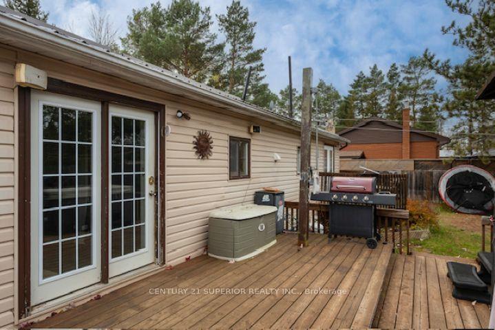Photo 17 of 2367 Rosslyn Road, Thunder Bay, Rosslyn Road — HOMEH