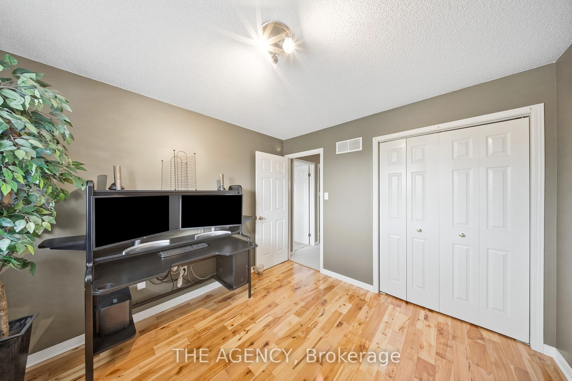 Photo 19 of 16 Scottacres Boulevard, Haldimand — HOMEH