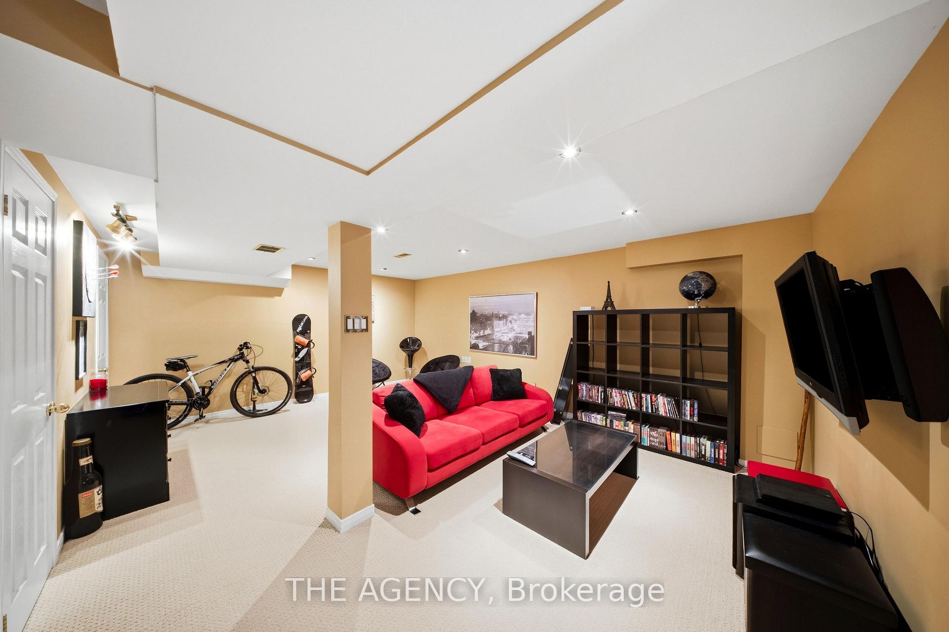 Photo 25 of 16 Scottacres Boulevard, Haldimand — HOMEH